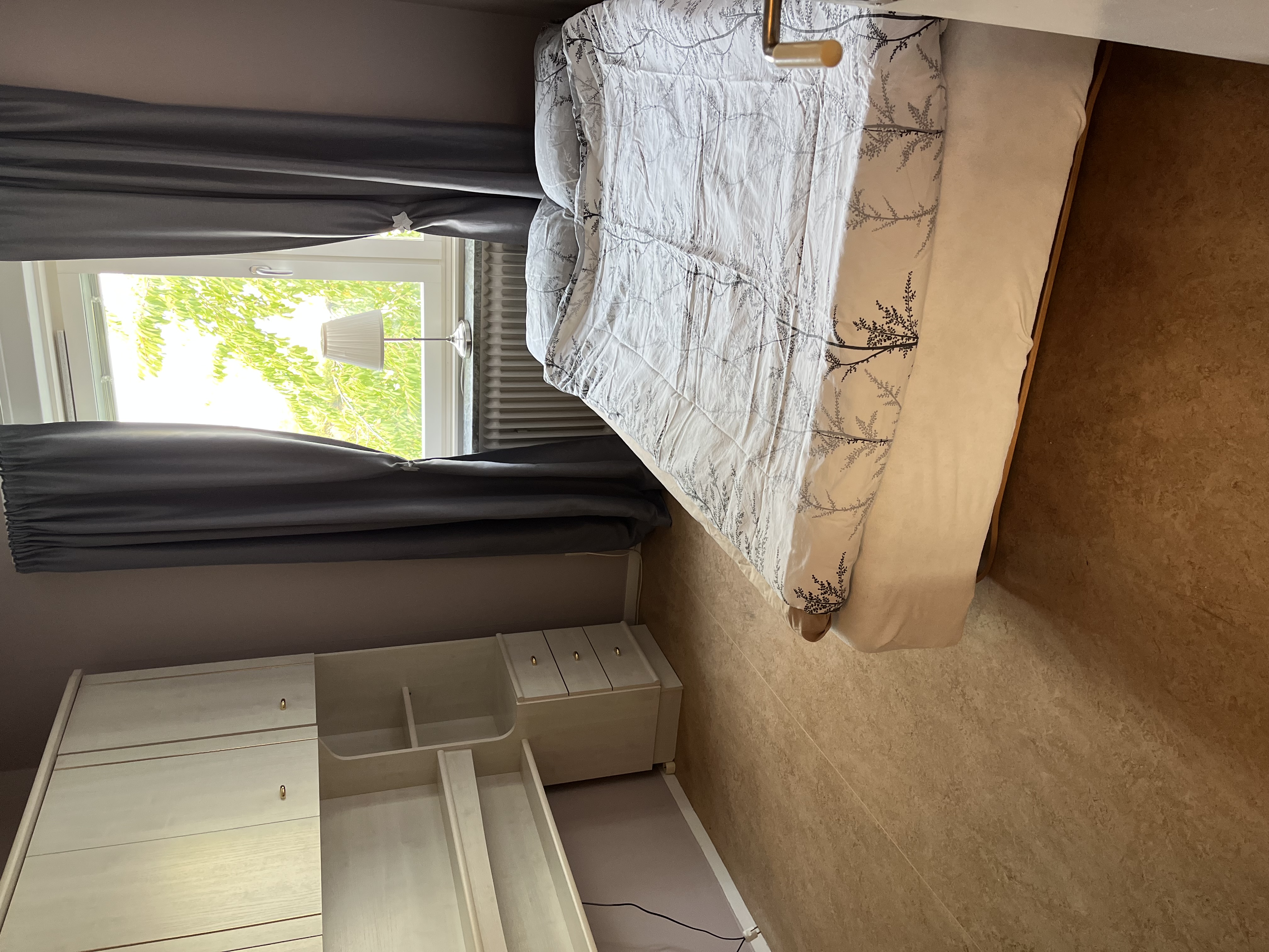 Lägenhet, 1 rooms, 13 sqm, Bandhagen