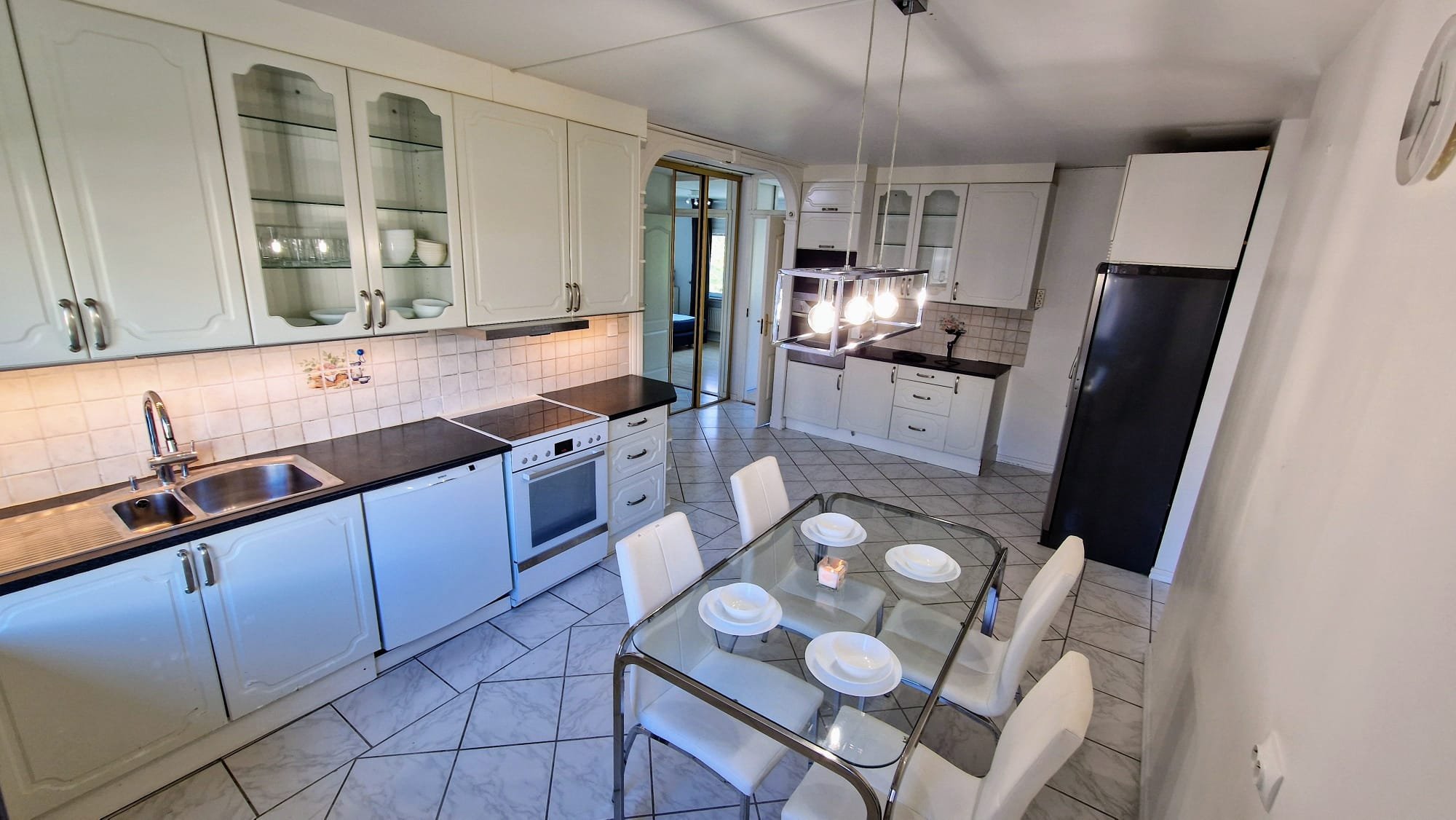 Lägenhet, 3 rooms, 81 sqm, Kista