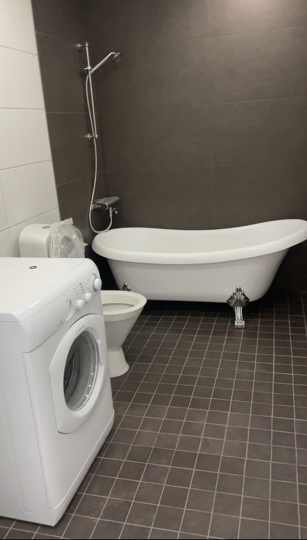 2 rok · 90 m² i Vårby – bild 2