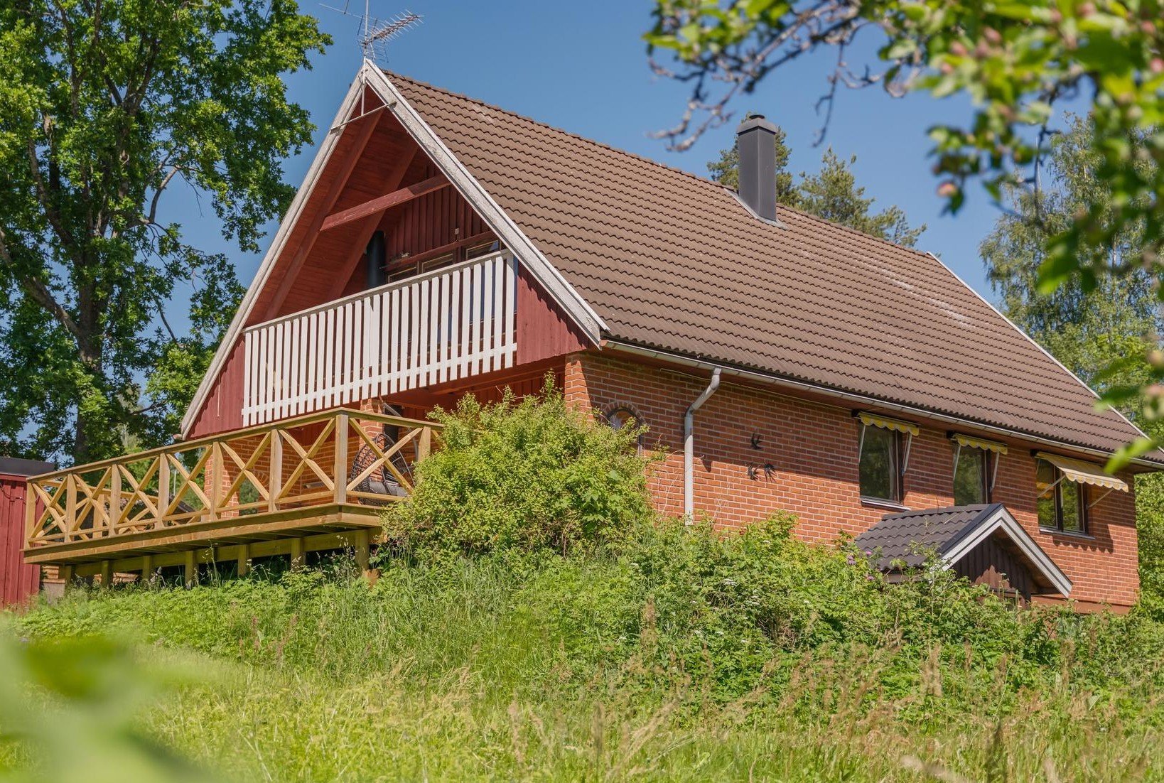 6 rok · 255 m² i Siljansnäs – bild 2