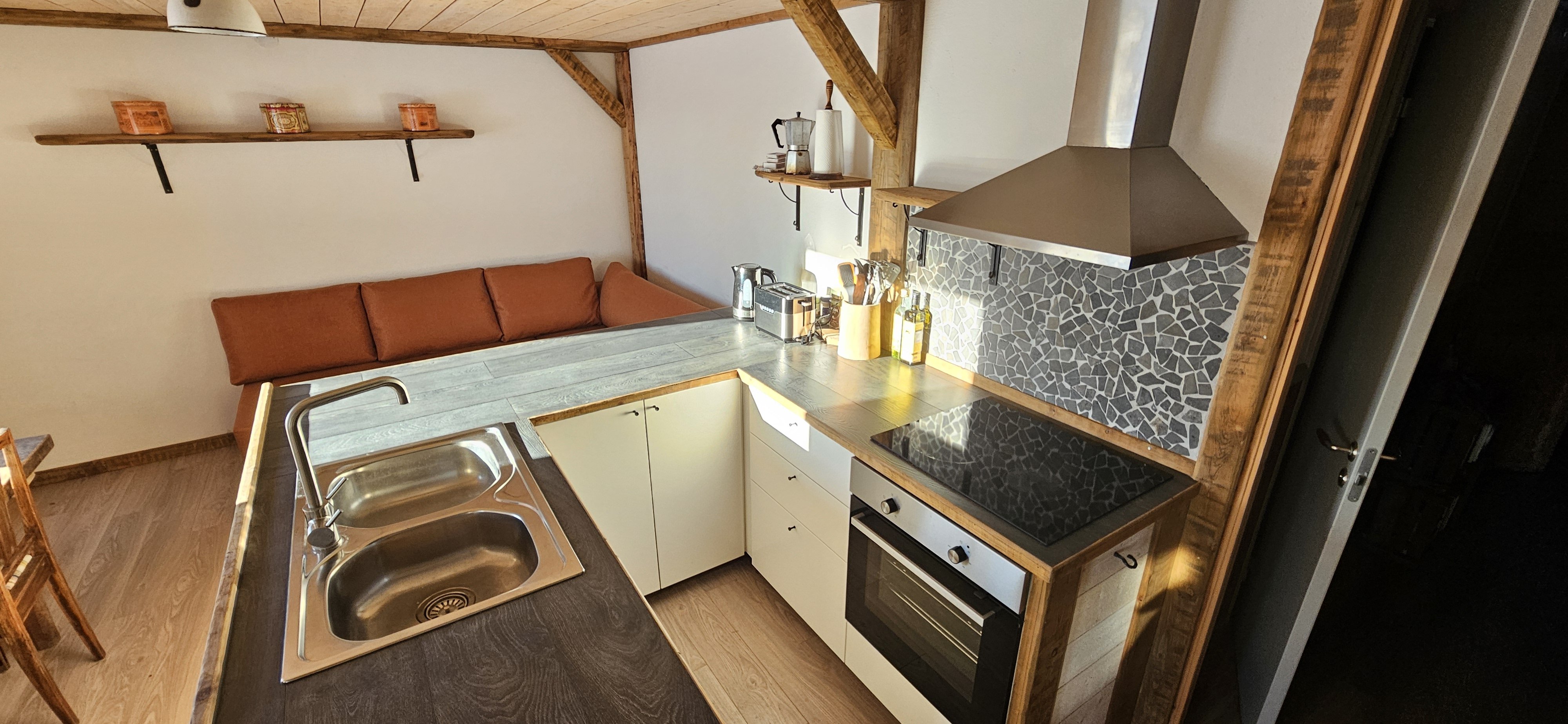 6 rok · 255 m² i Siljansnäs – bild 8