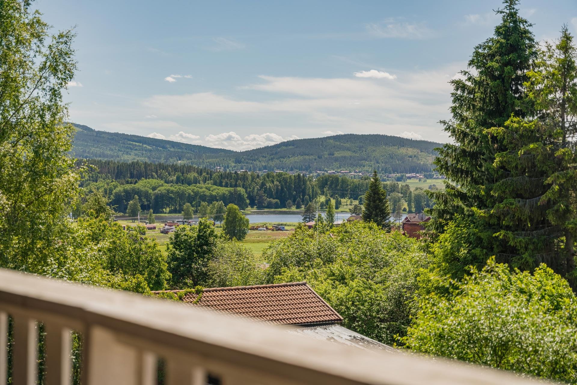 6 rok · 255 m² i Siljansnäs – bild 3