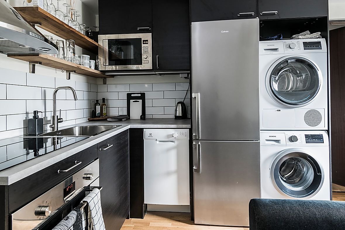 2 rok · 25 m² i Älvsjö – bild 2