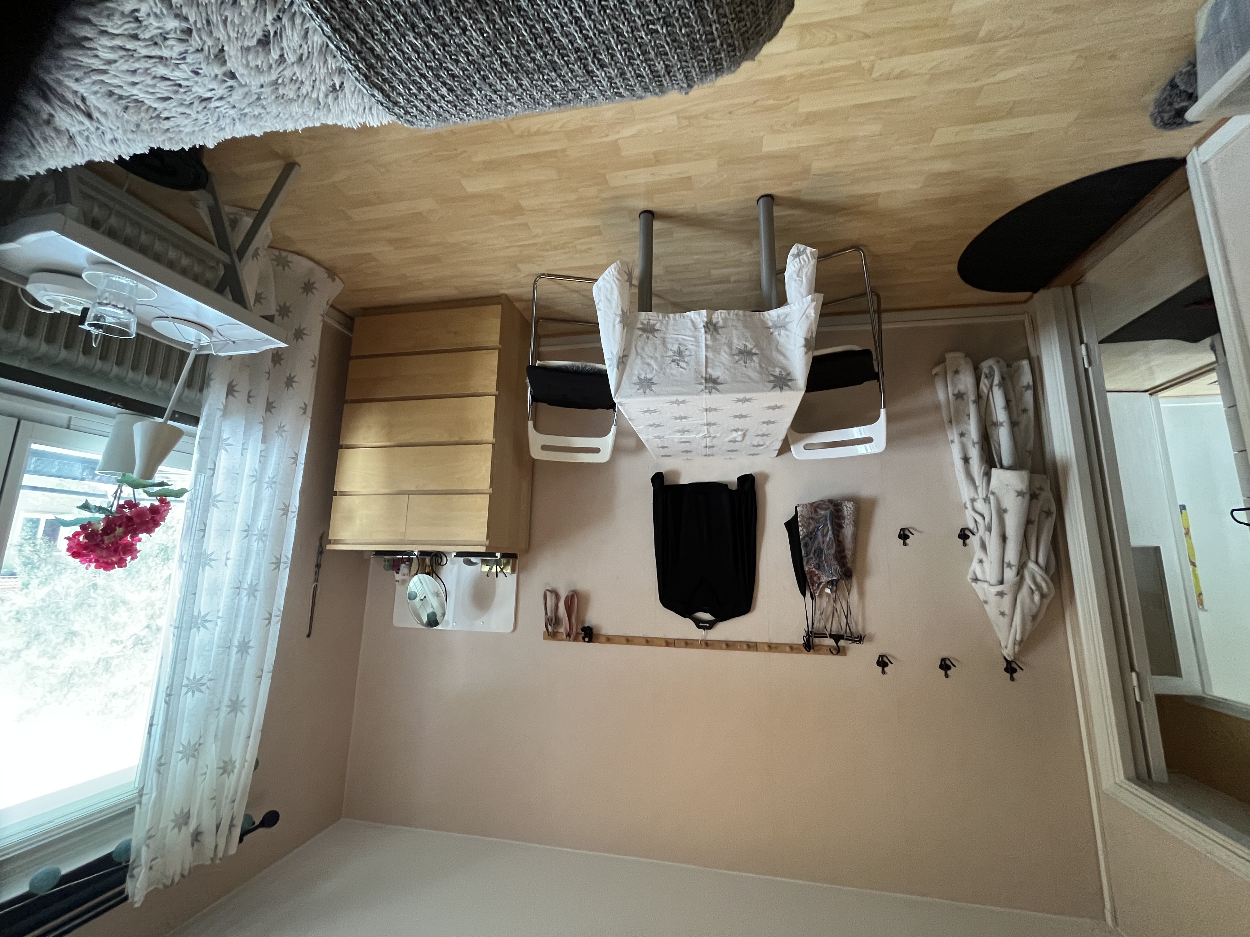 1 rok · 10 m² i Johanneshov – bild 2