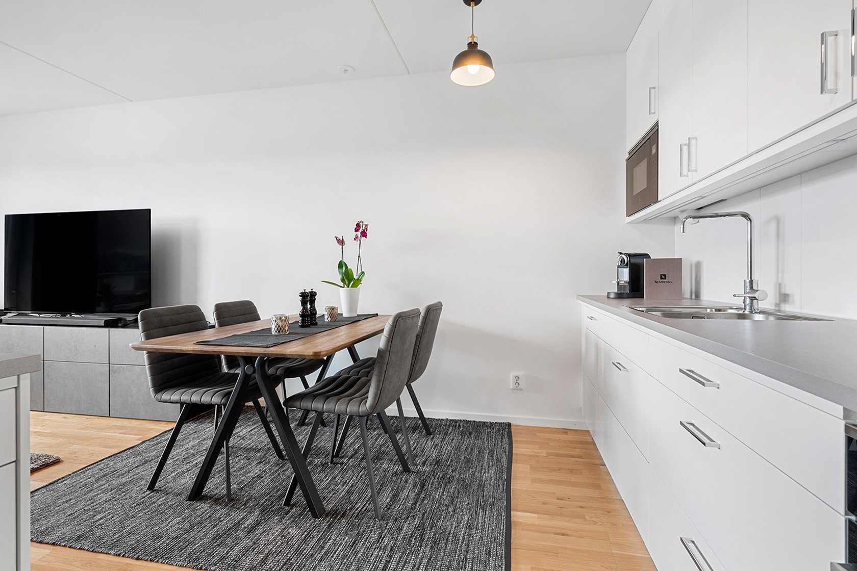 2 rok · 50 m² i Upplands Väsby – bild 5