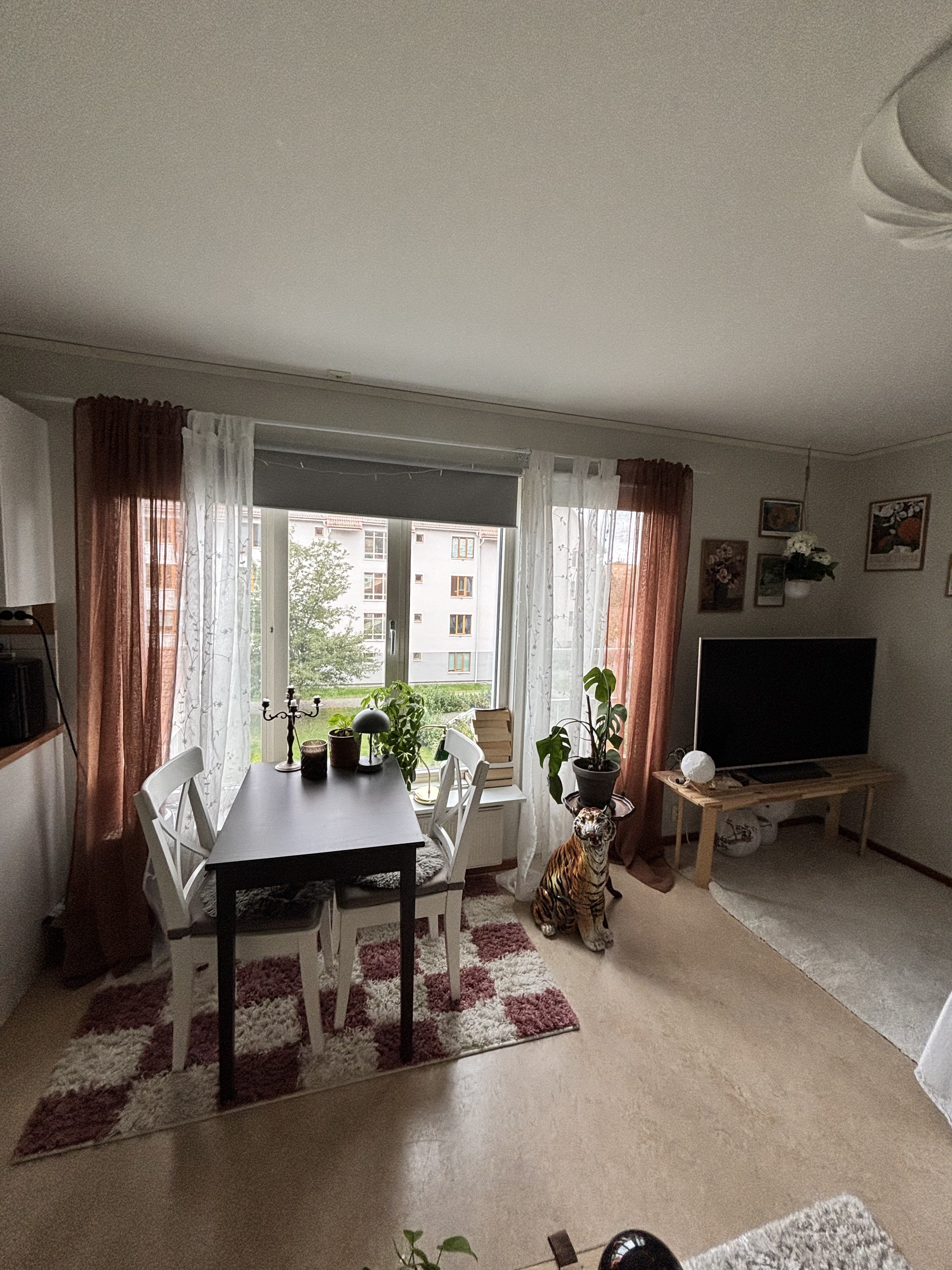 Lägenhet, 1 rooms, 28 sqm, Handen