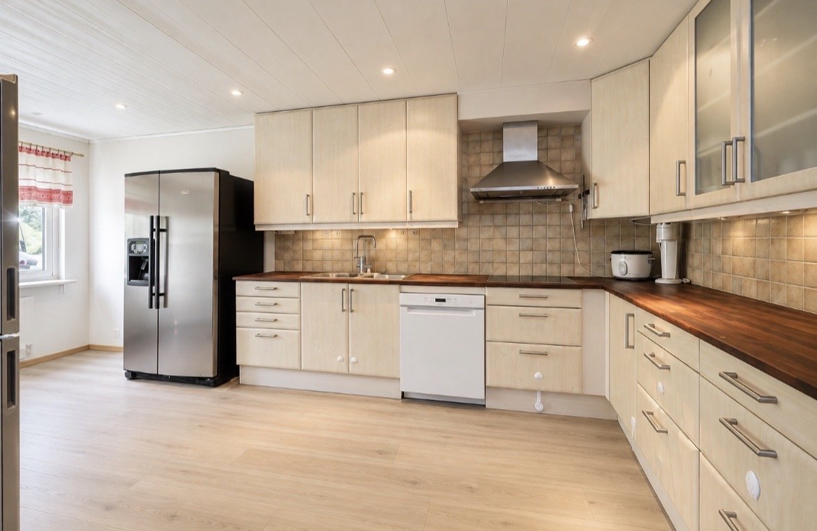 6 rok · 111 m² i Älvsjö – bild 2