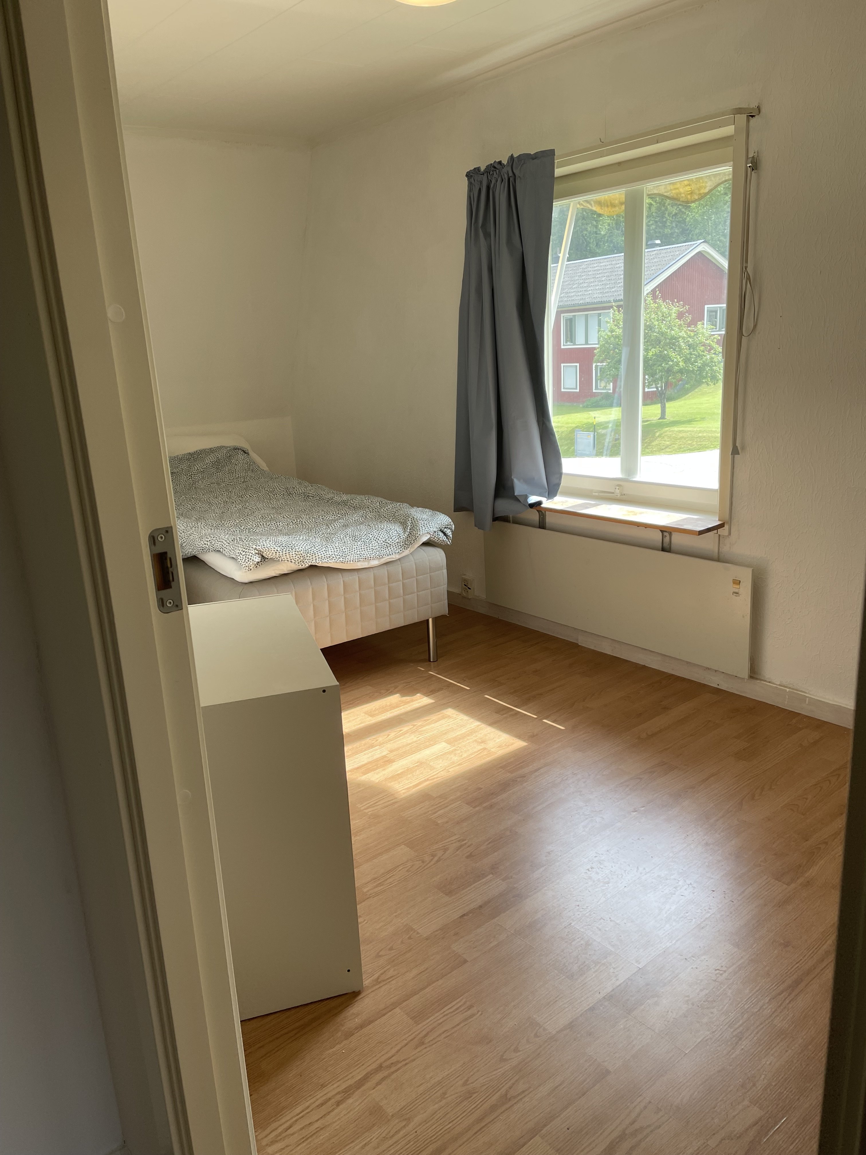 7 rok · 120 m² i Väja – bild 3