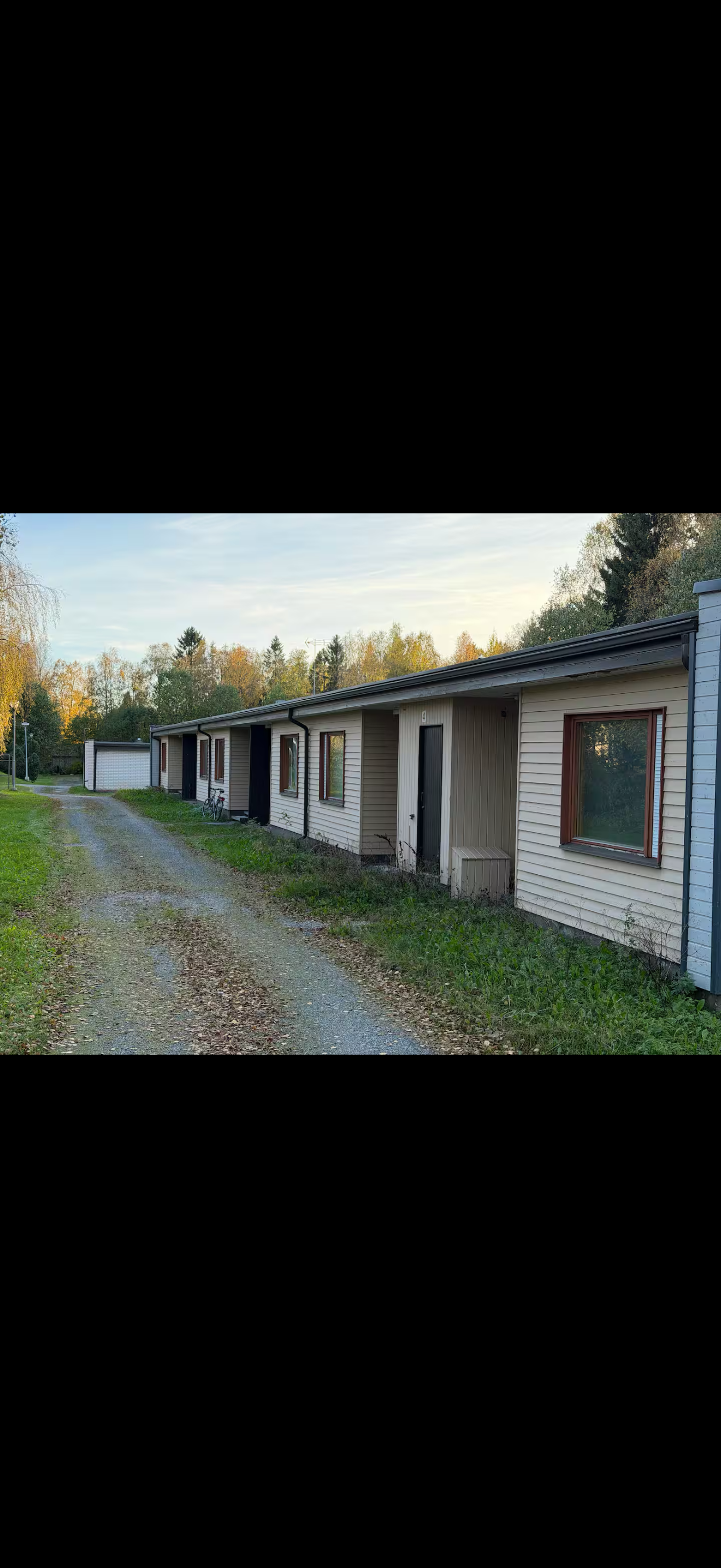 Rauhallinen kaksio Hepolasta, kalustettu ja erittäin siisti! 1
