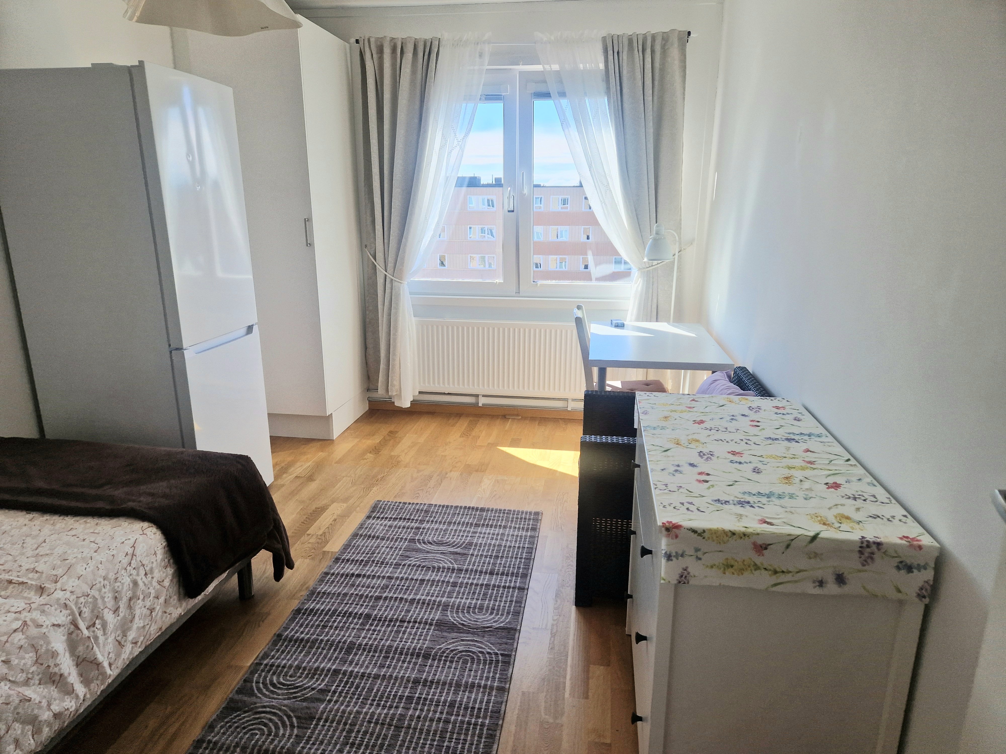 1 rok · 12 m² i Saltsjöbaden – bild 2