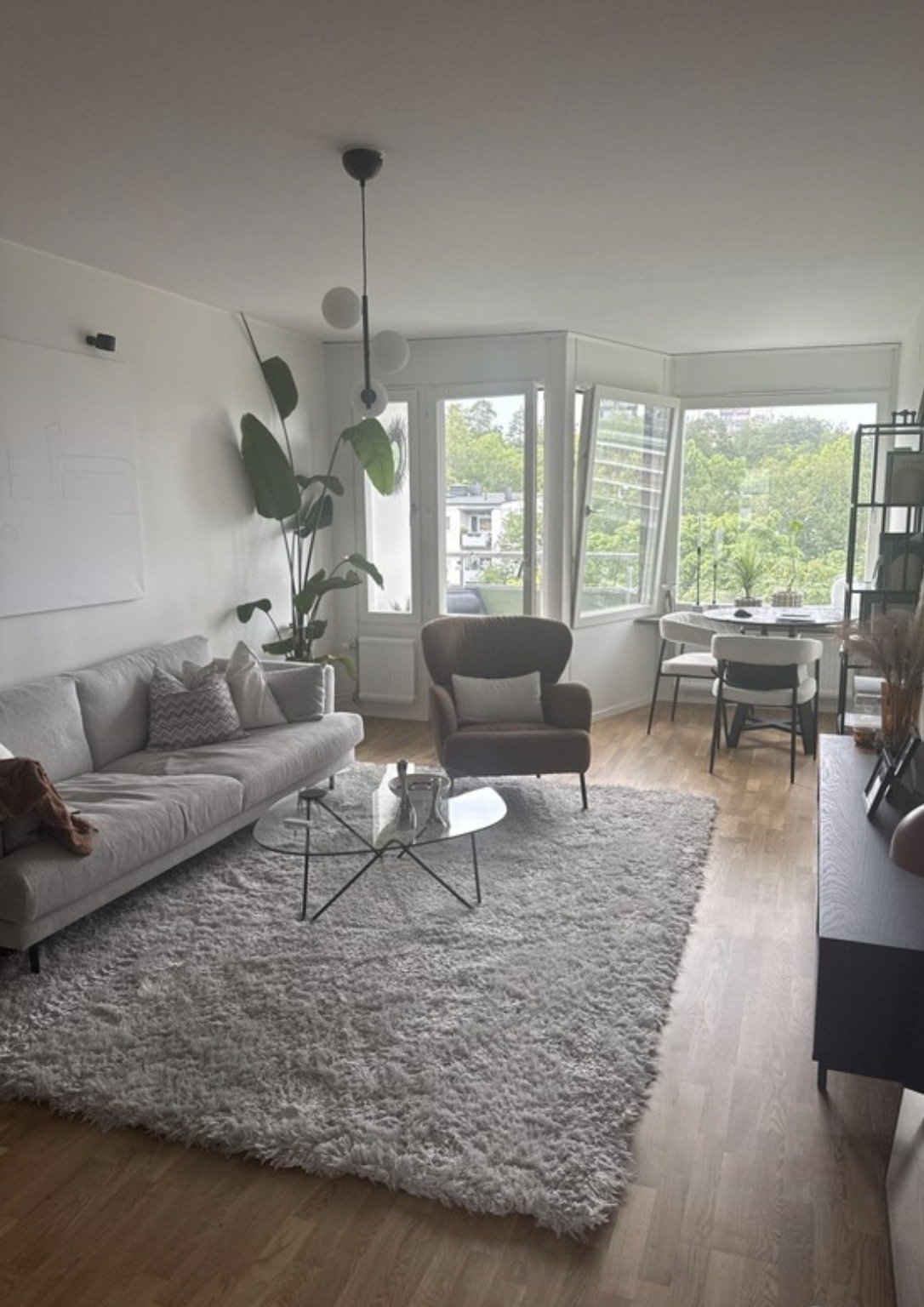 Lägenhet, 5 rooms, 110 sqm, Farsta