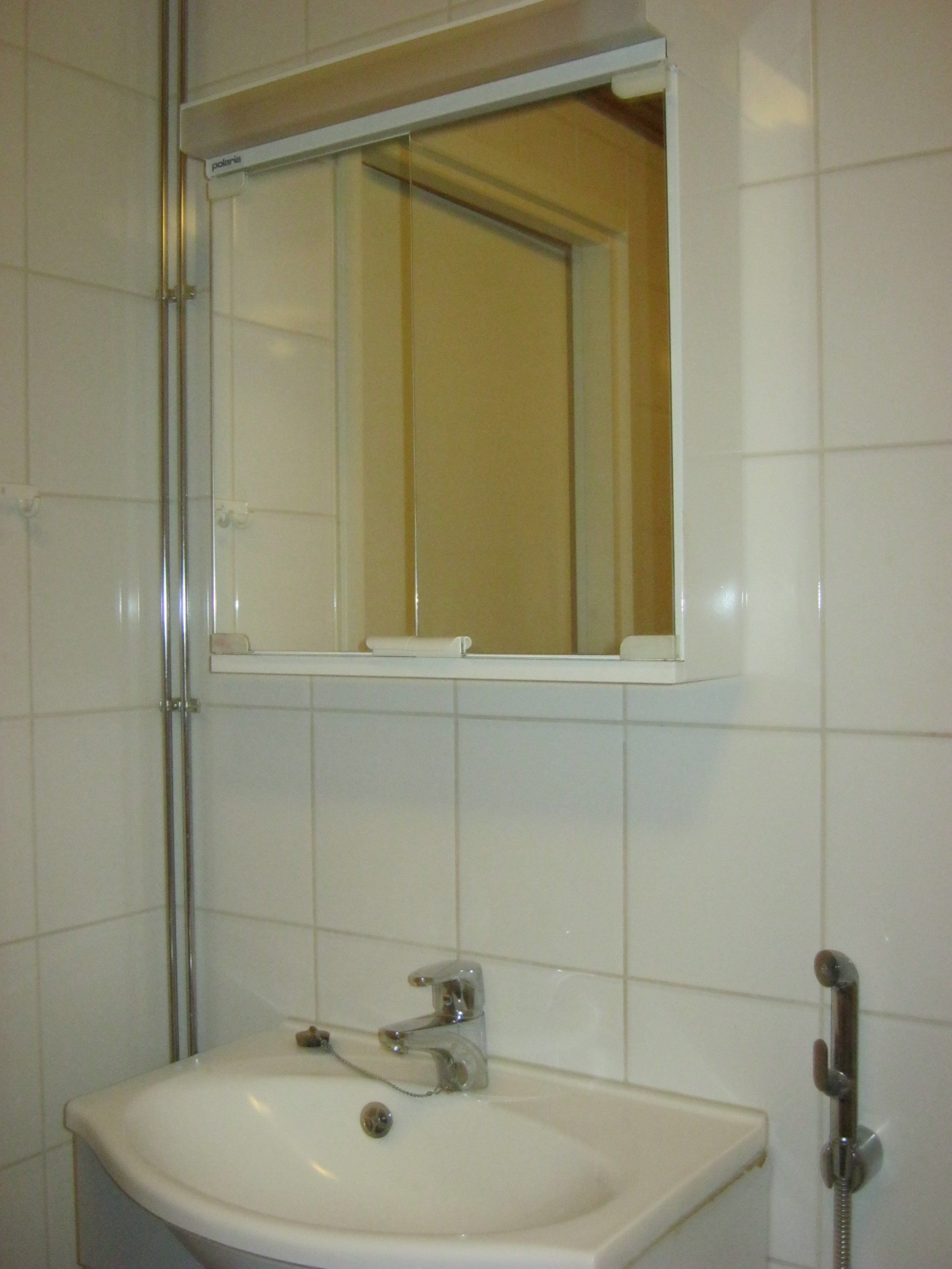 Oulun Alppilassa 2h+kk+sauna+parveke 50 m2 4