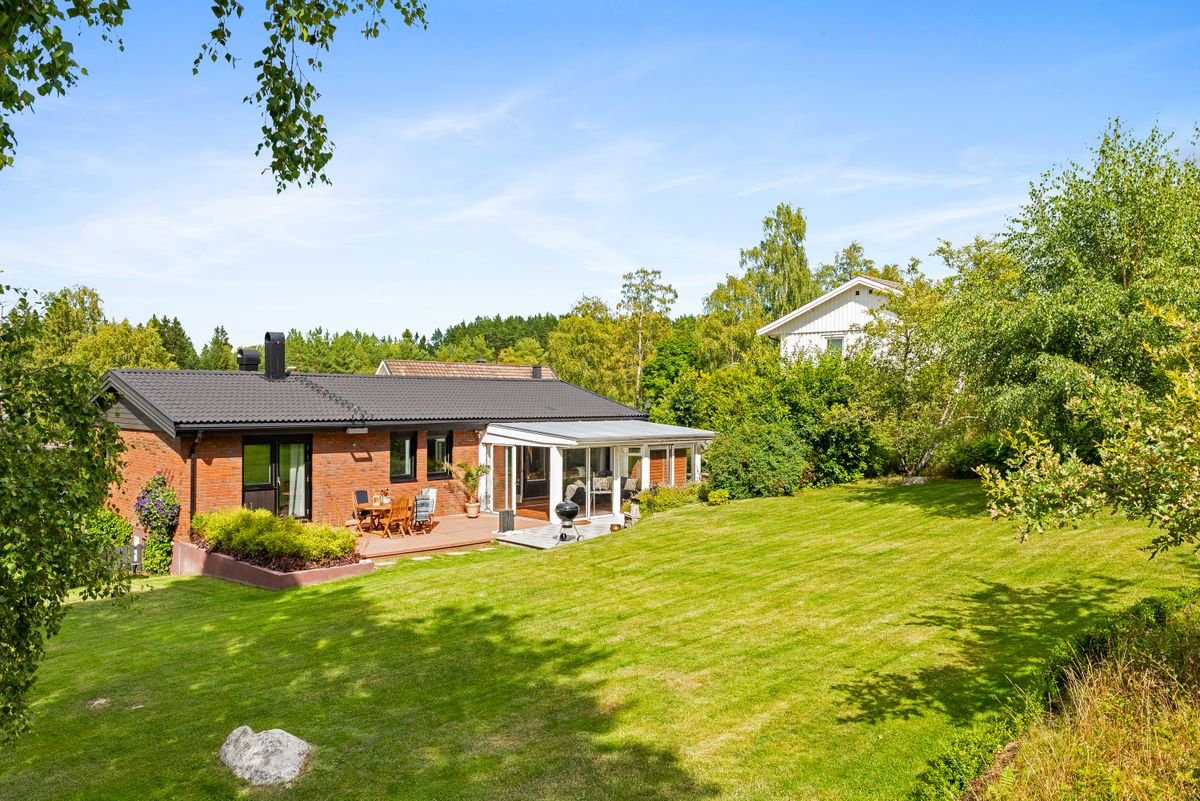 7 rok · 230 m² i Täby – bild 8