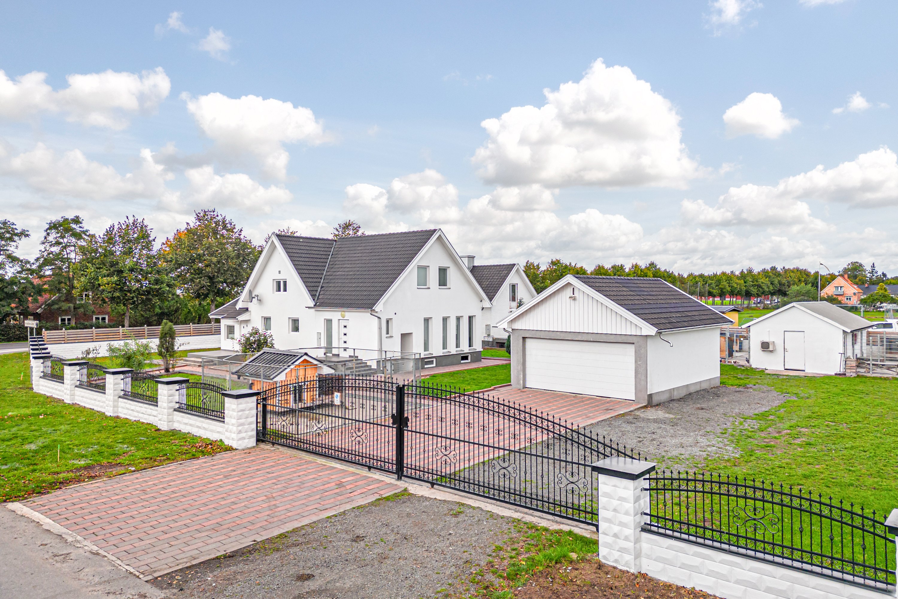 Villa/Hus, 7 rooms, 260 sqm, Färlöv
