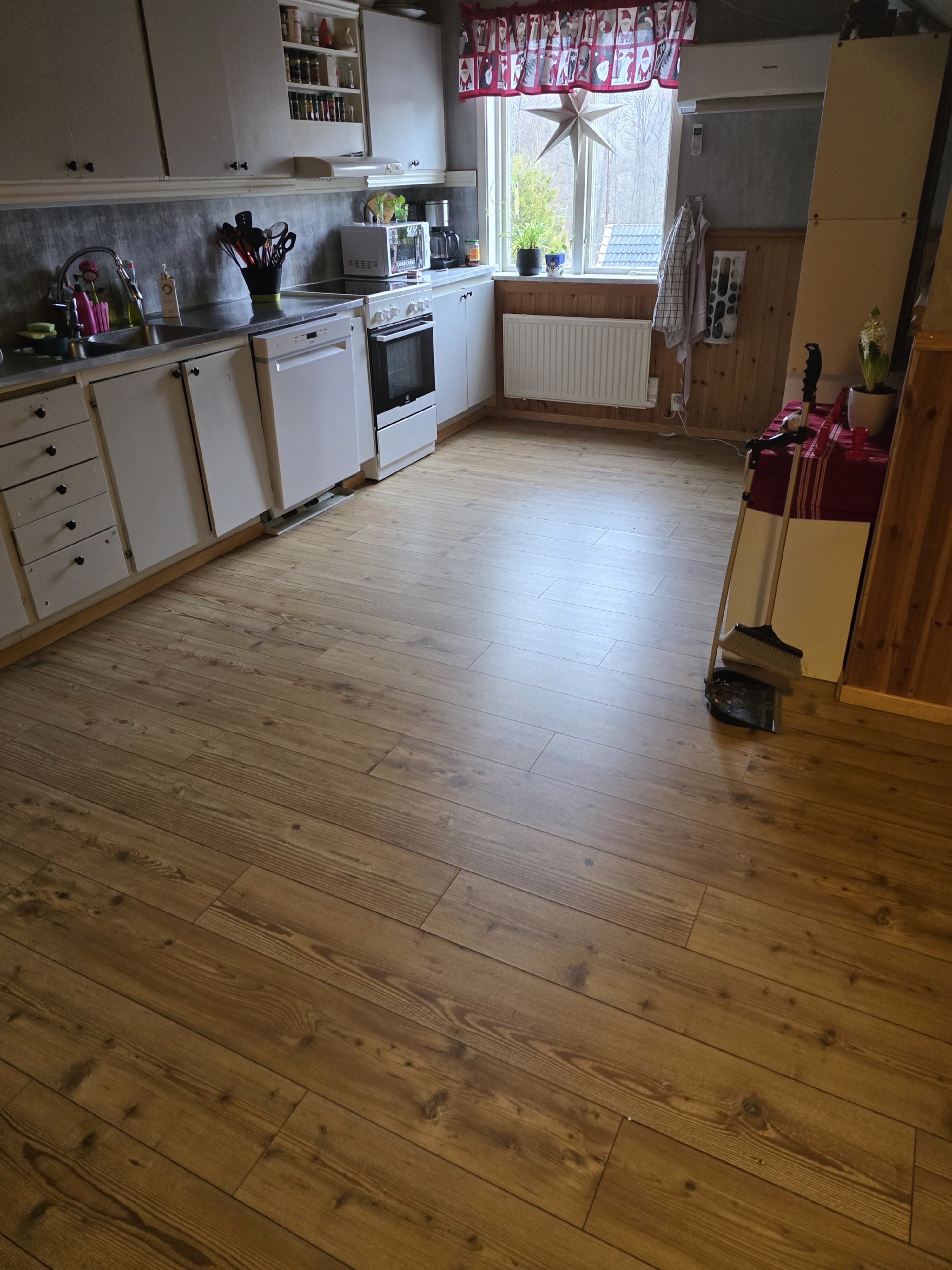 Lägenhet, 4 rooms, 125 sqm, Hästveda