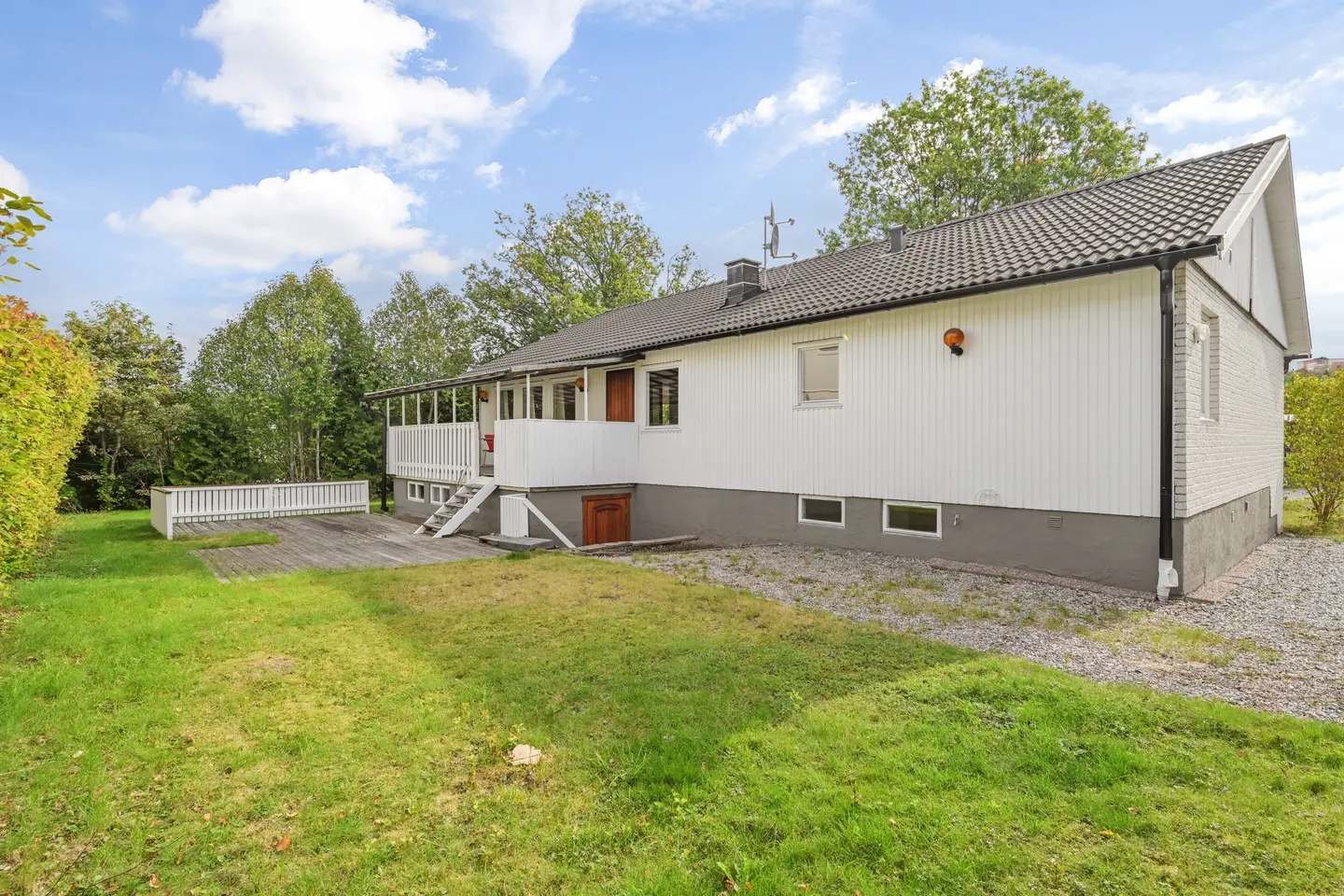 7 rok · 198 m² i Sollentuna – bild 9