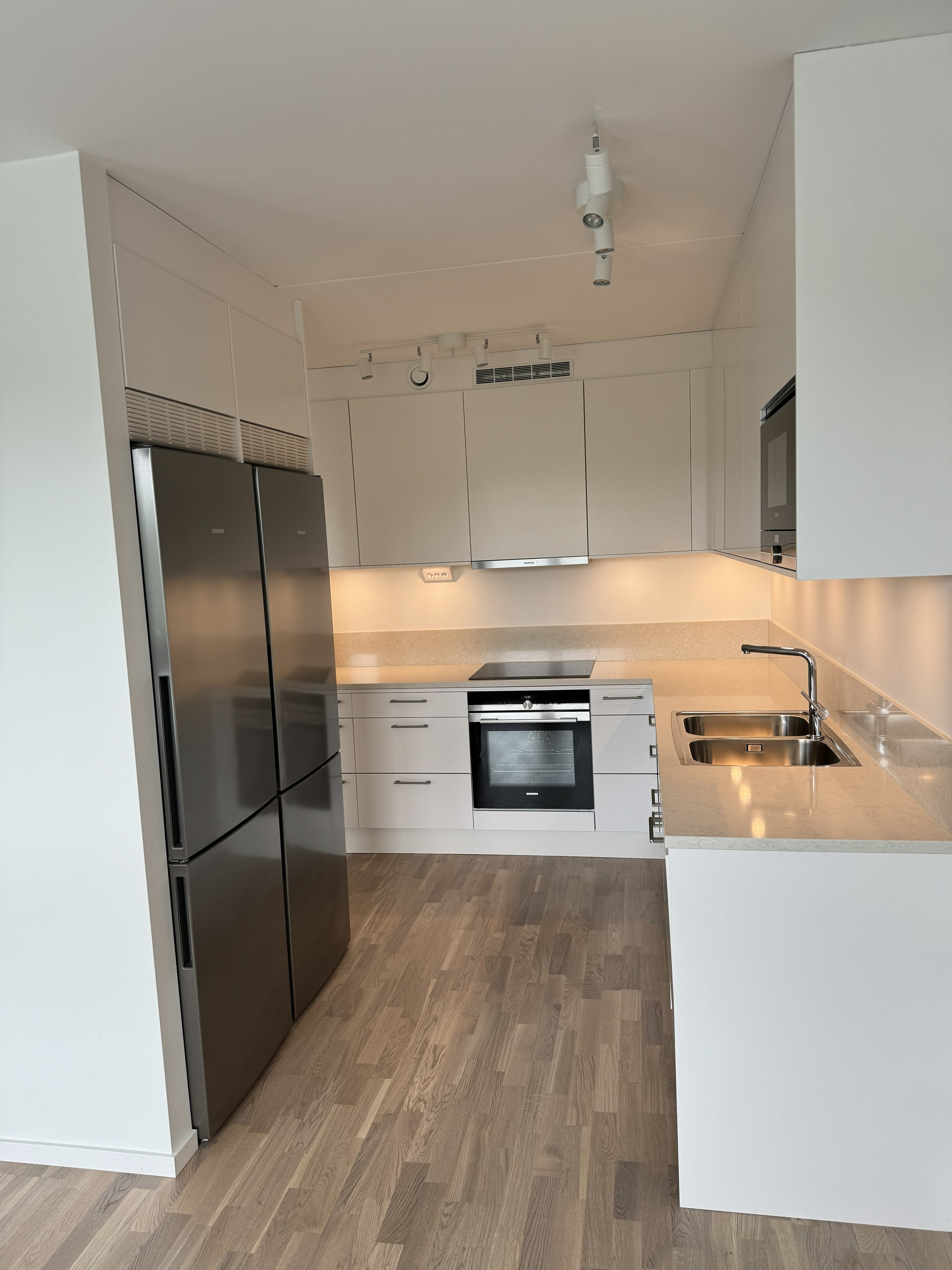 4 rok · 89 m² i Solna – bild 36
