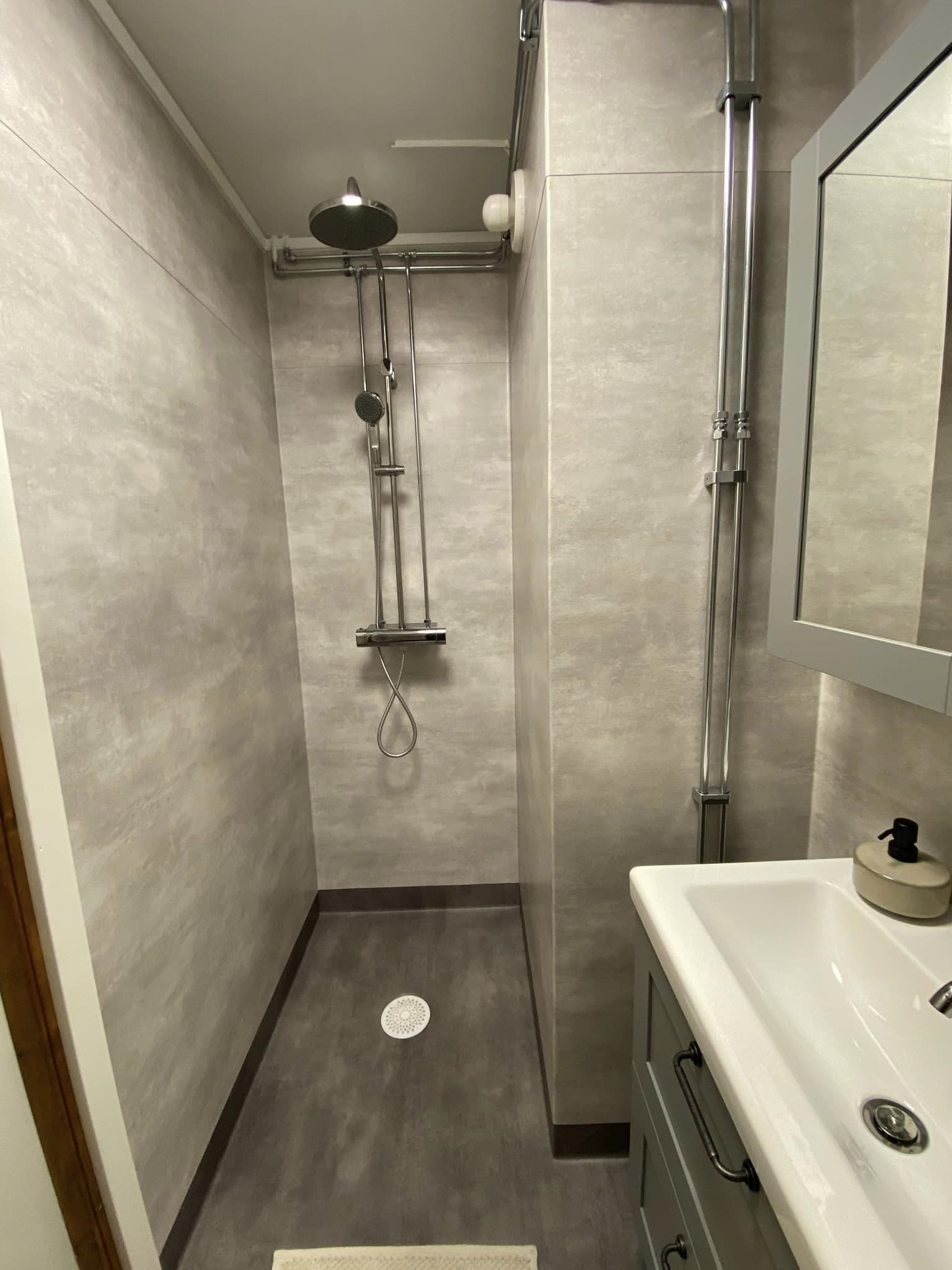 4 rok · 180 m² i Bergvik – bild 5