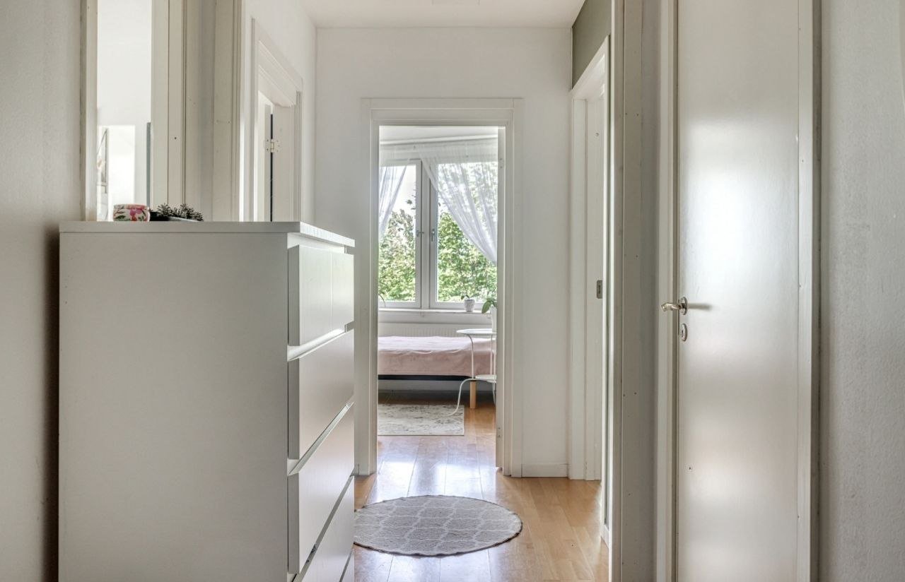 2 rok · 54 m² i Sundbyberg – bild 2