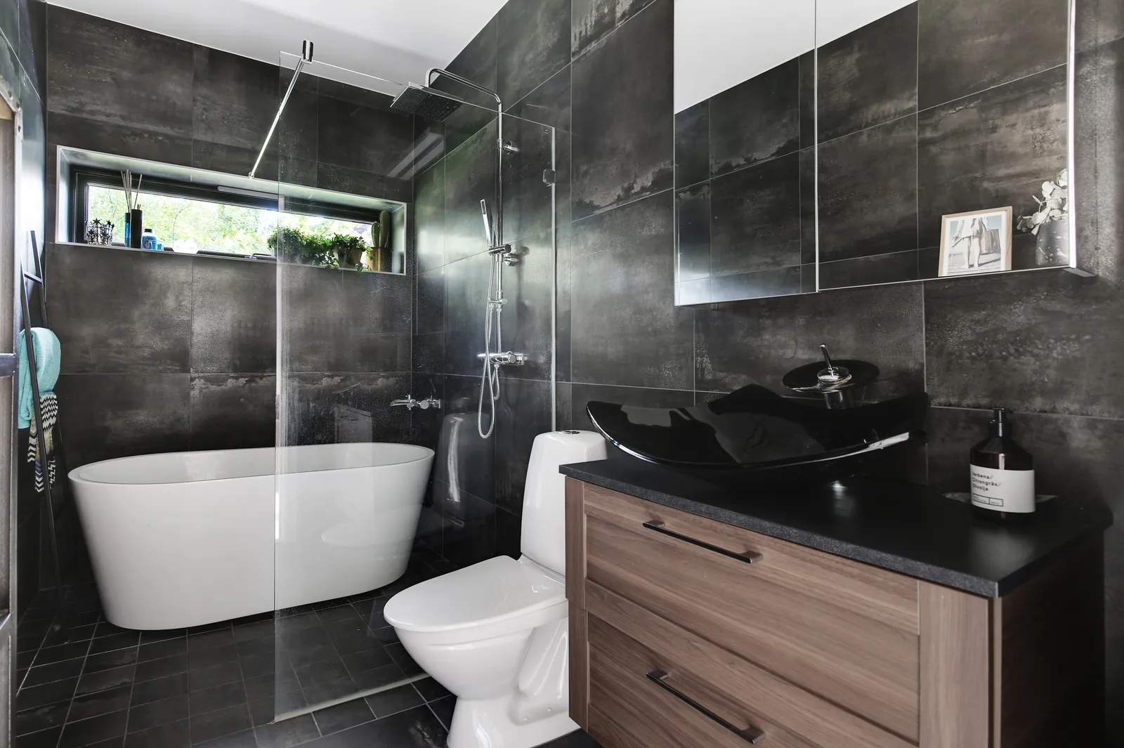 7 rok · 185 m² i Värmdö – bild 11
