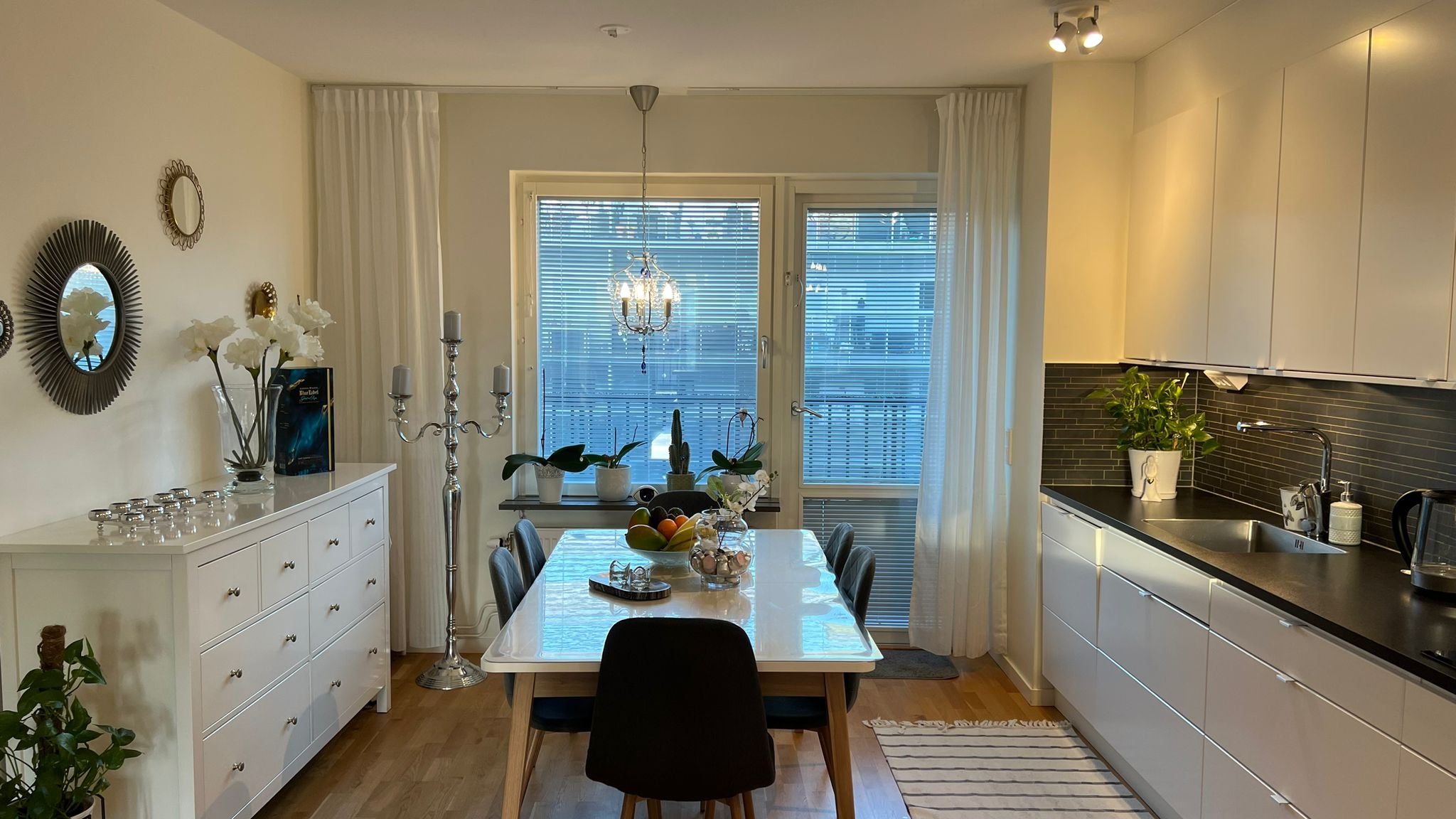 3 rok · 81 m² i Sundbyberg – bild 4