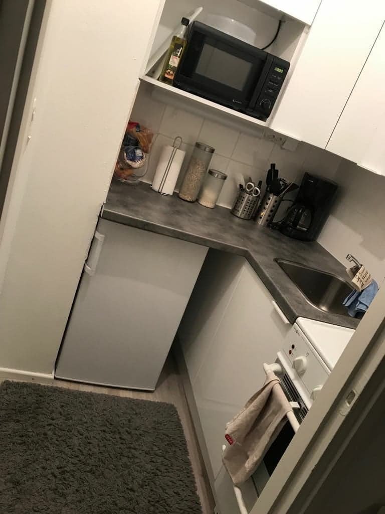 Yksiö kirkon läheisyydestä 2