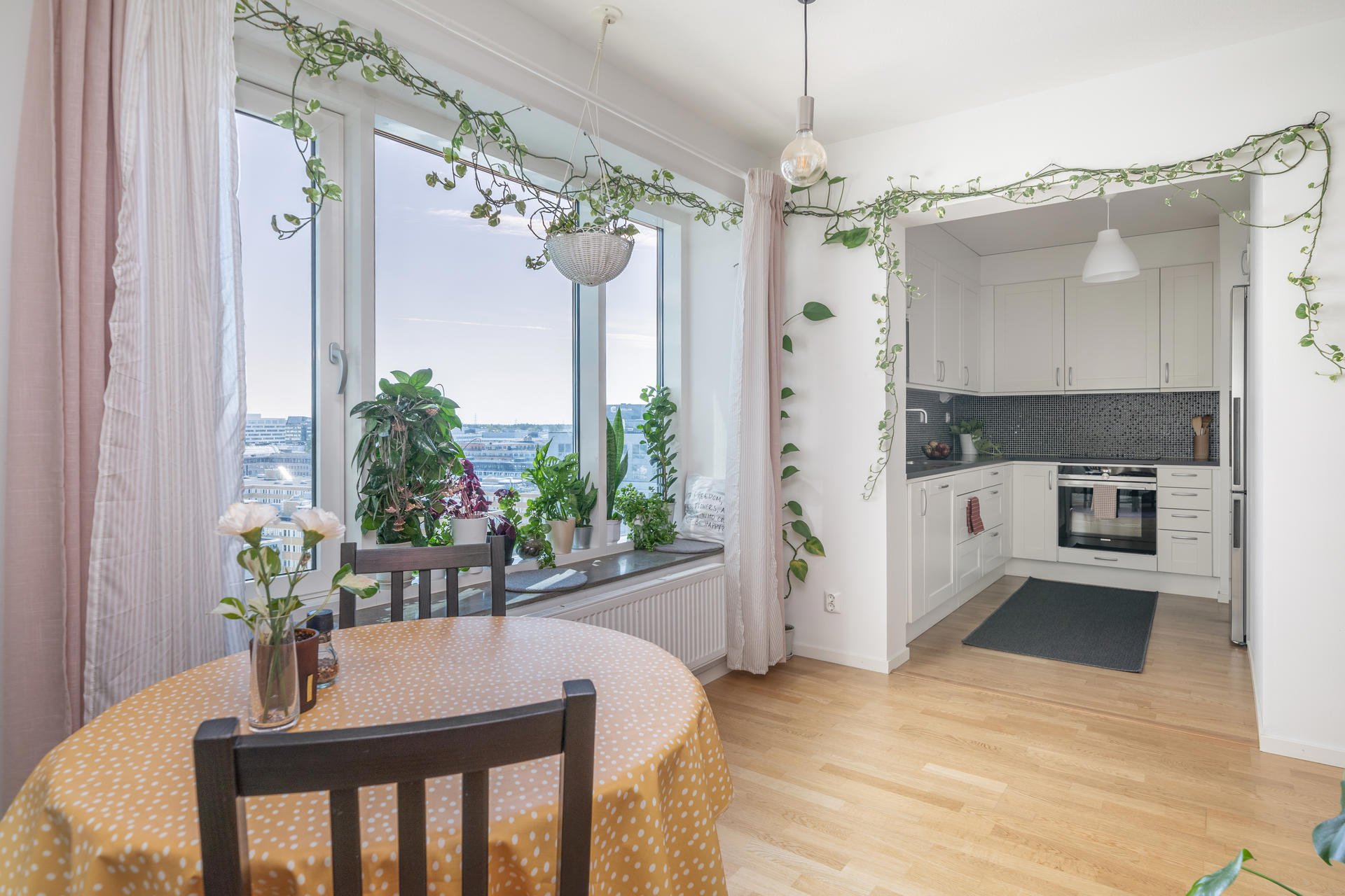 2 rok · 52 m² i Kista – bild 7