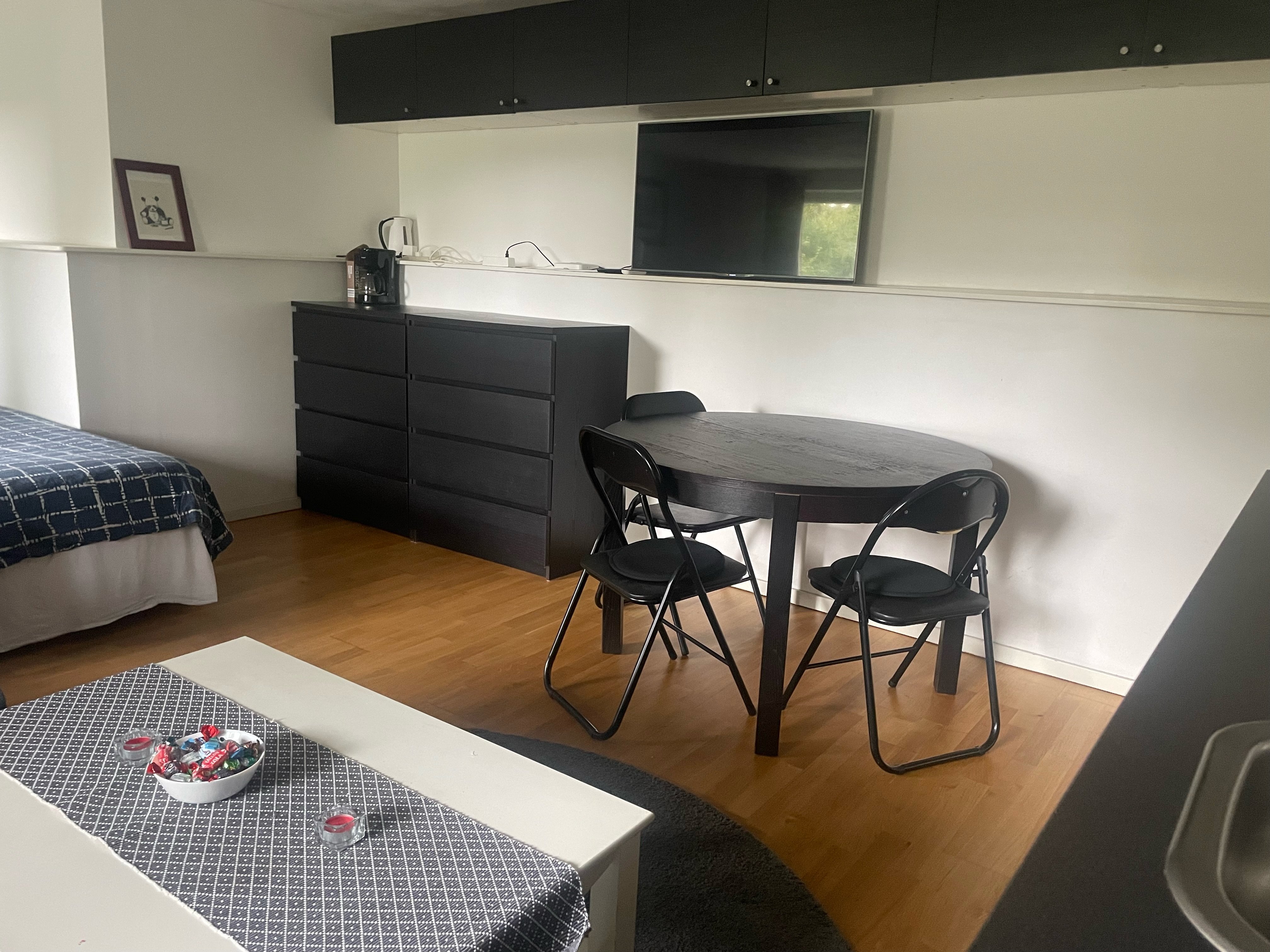 1 rok · 35 m² i Farsta – bild 2