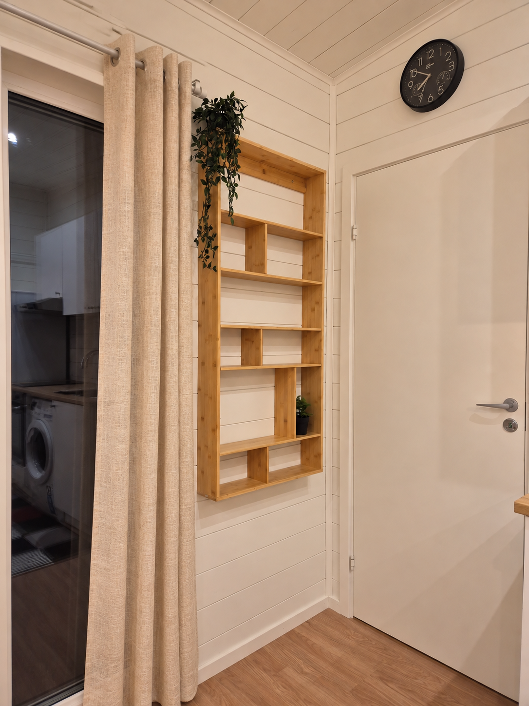 2 rok · 30 m² i Upplands Väsby – bild 5
