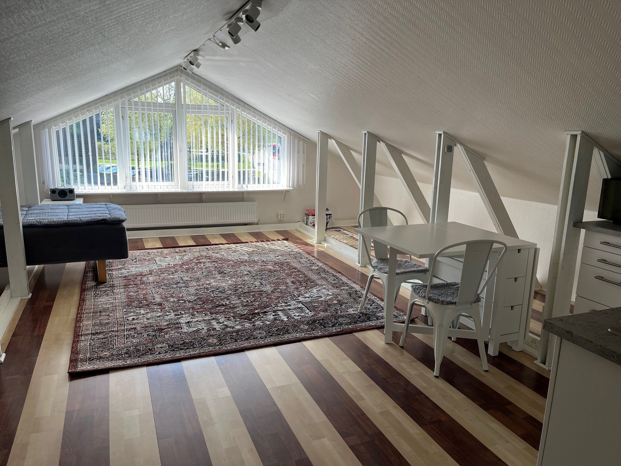 Lägenhet, 1 rooms, 28 sqm, Huddinge