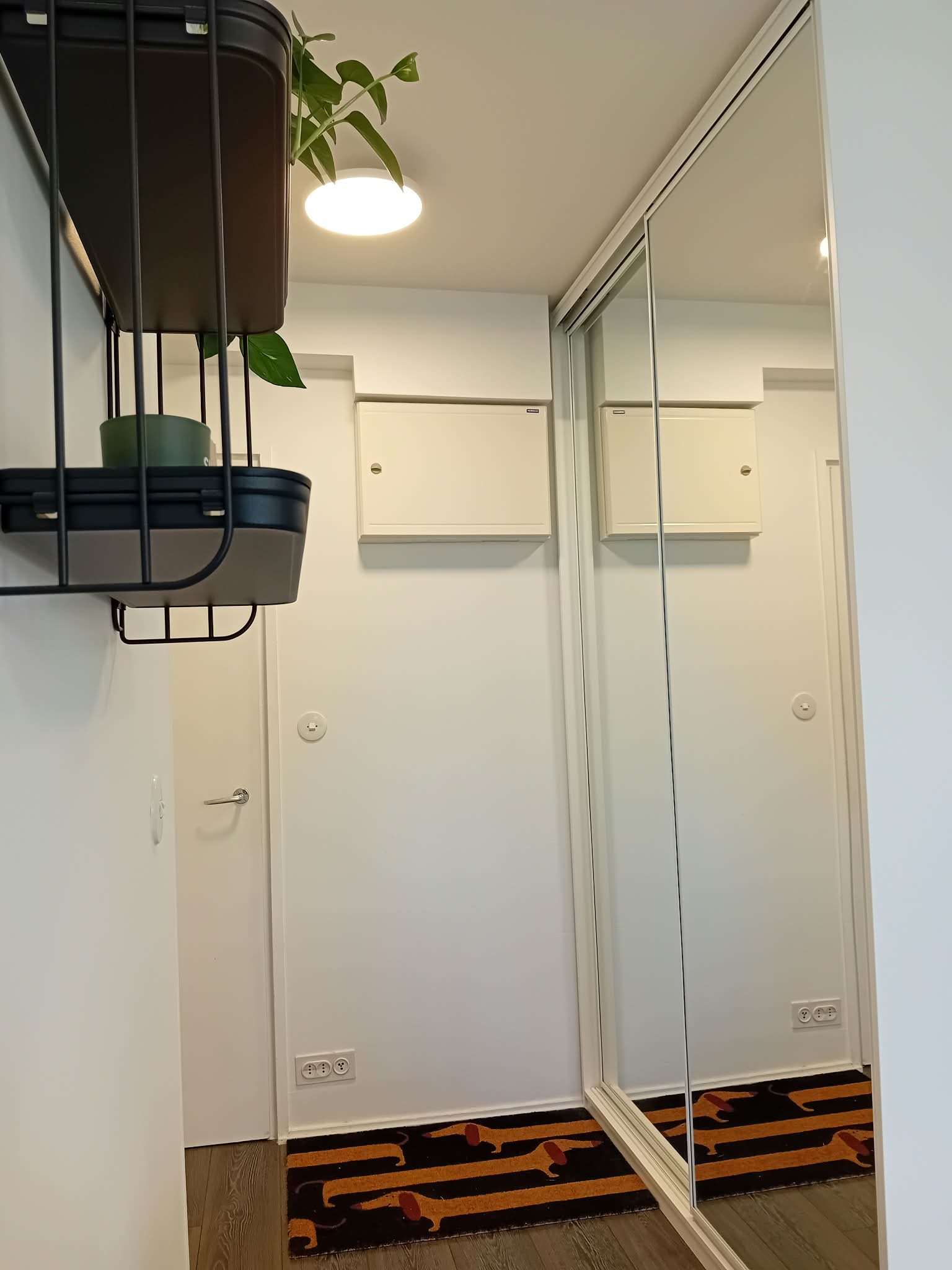 Valoisa ja tyylikkäästi remontoitu ylimmän kerroksen yksiö Riihikalliossa (32 m²) – Vapautuu 1.12. 3