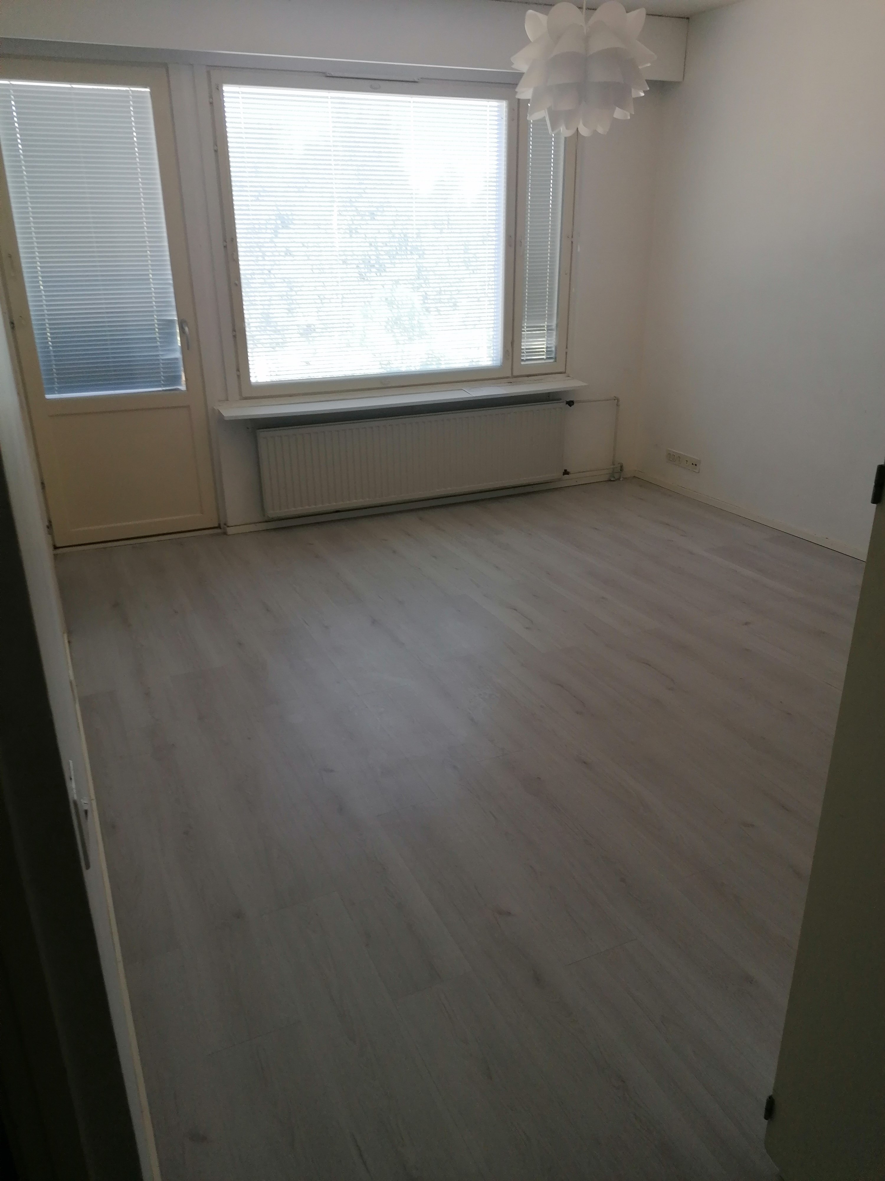 Asunto Liperin keskustassa 2