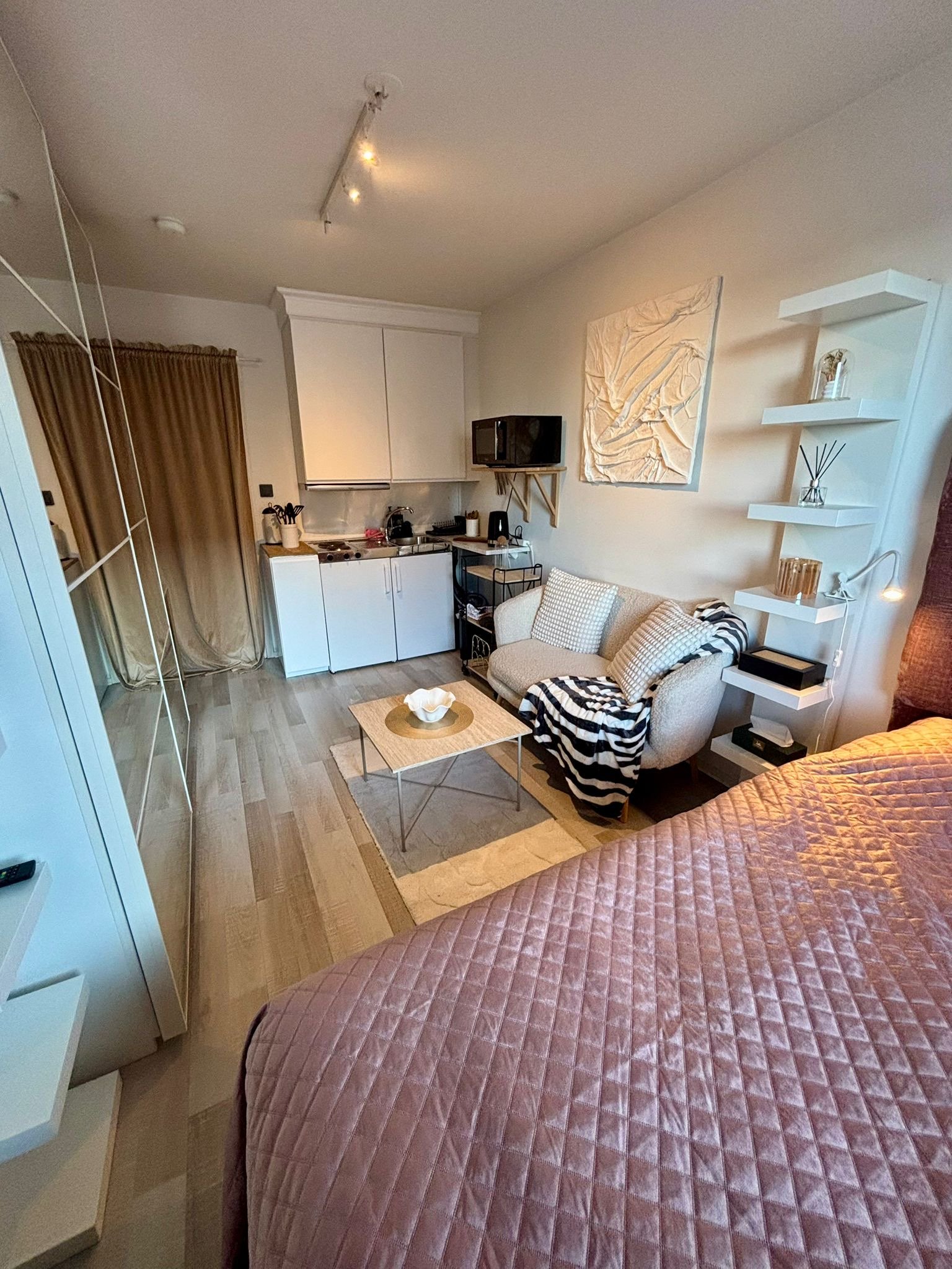 1 rok · 16 m² i Hägersten – bild 2