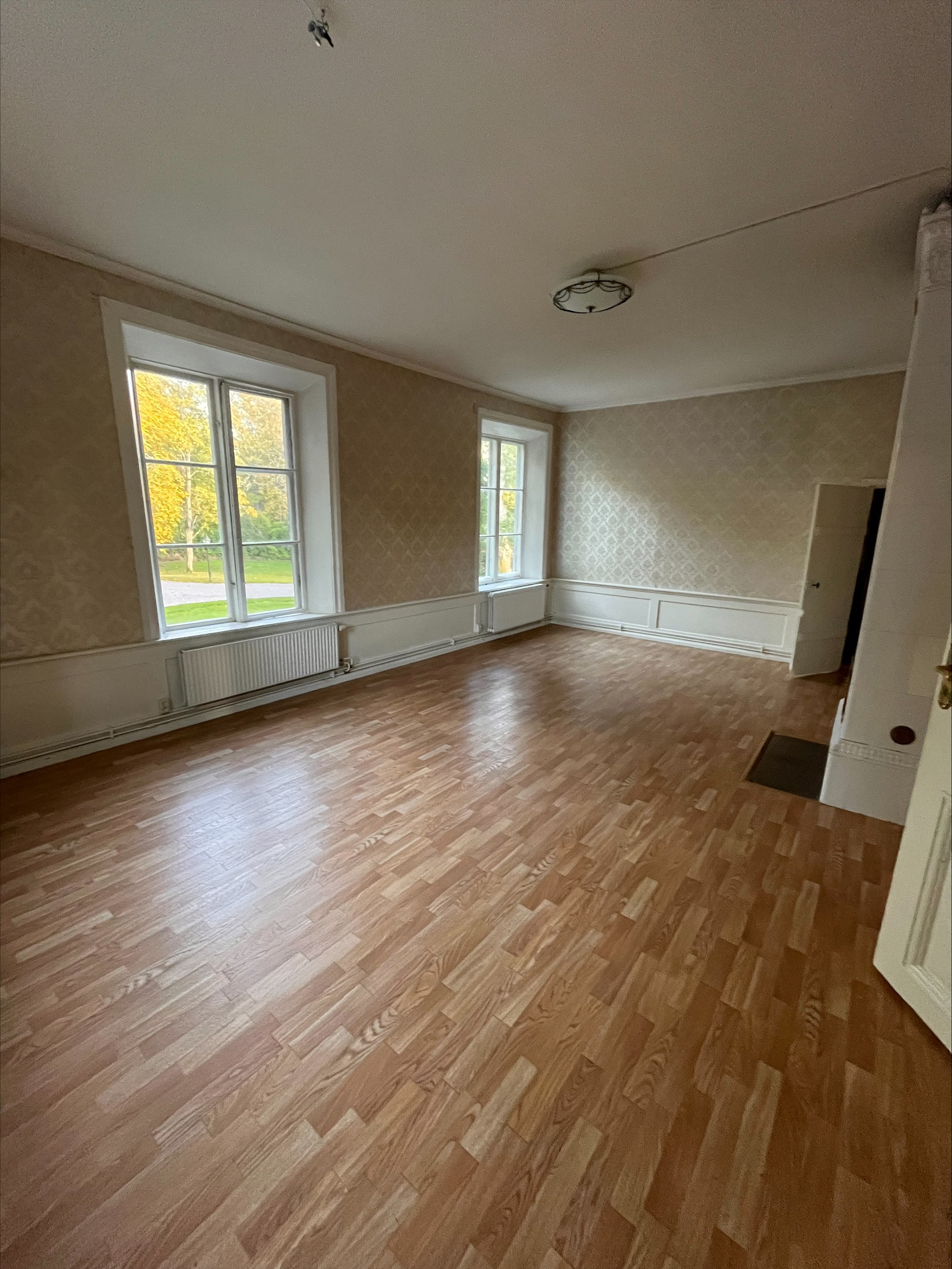 10 rok · 300 m² i Skärblacka – bild 9