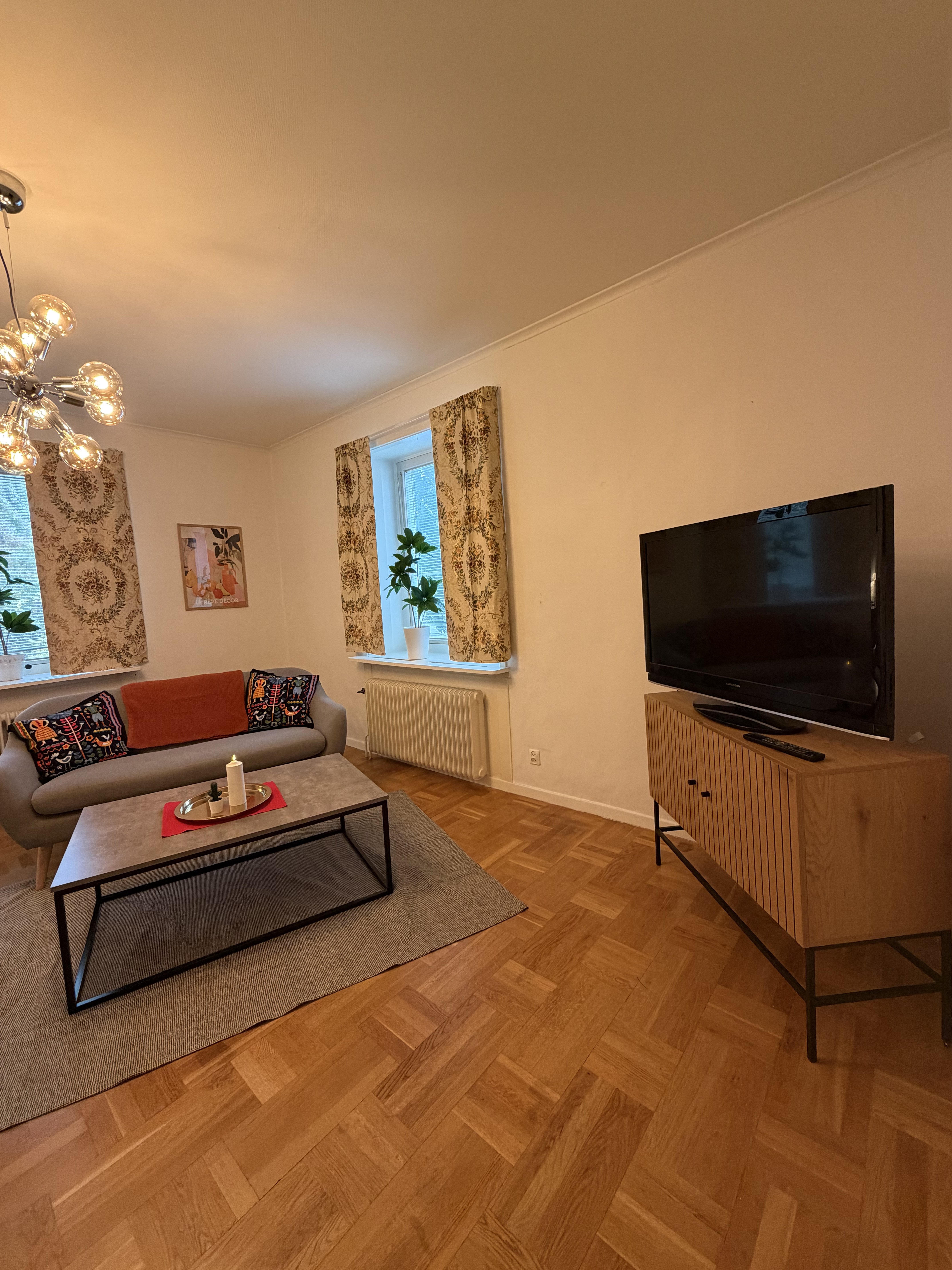 4 rok · 90 m² i Smedjebacken – bild 2