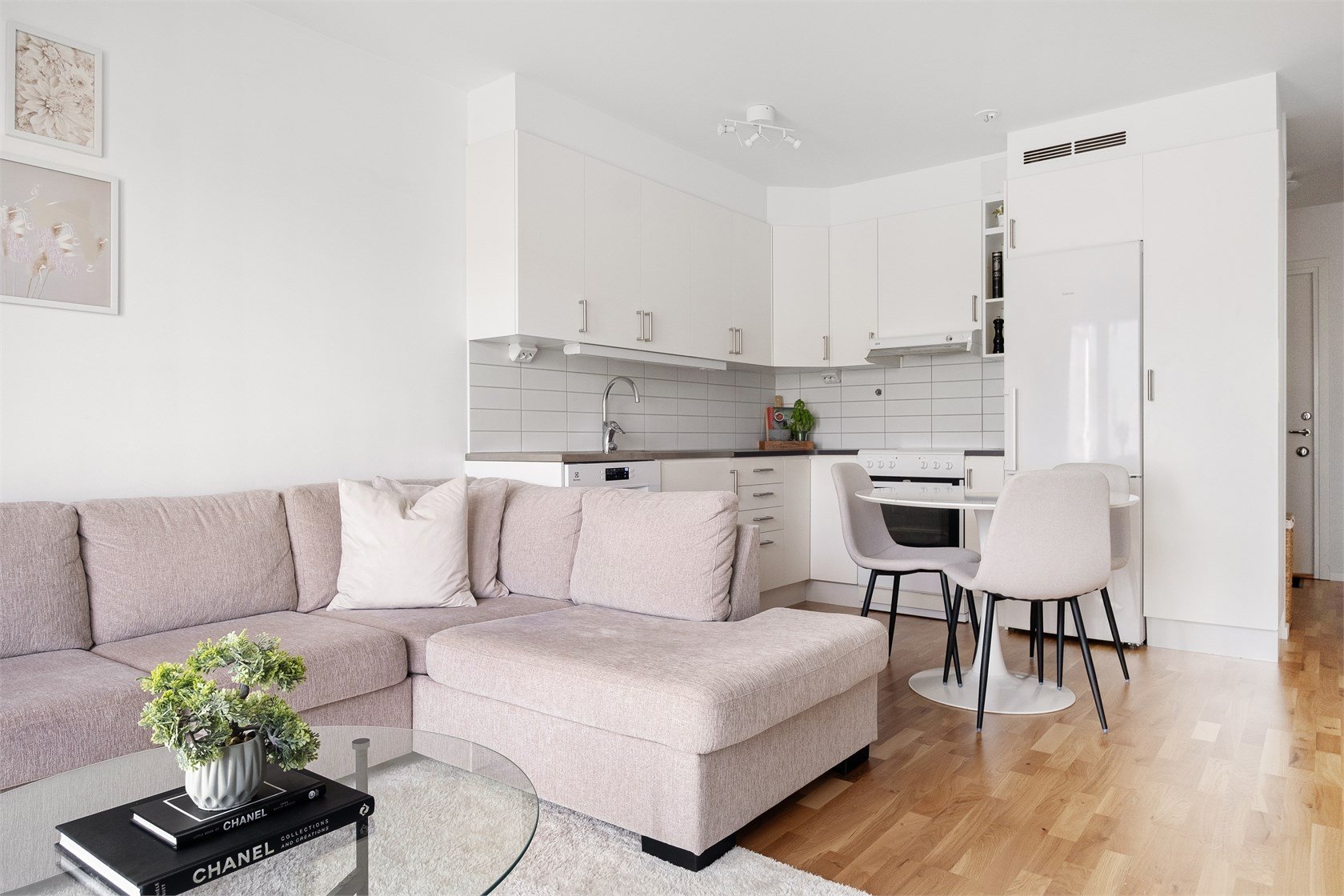 2 rok · 38 m² i Vällingby