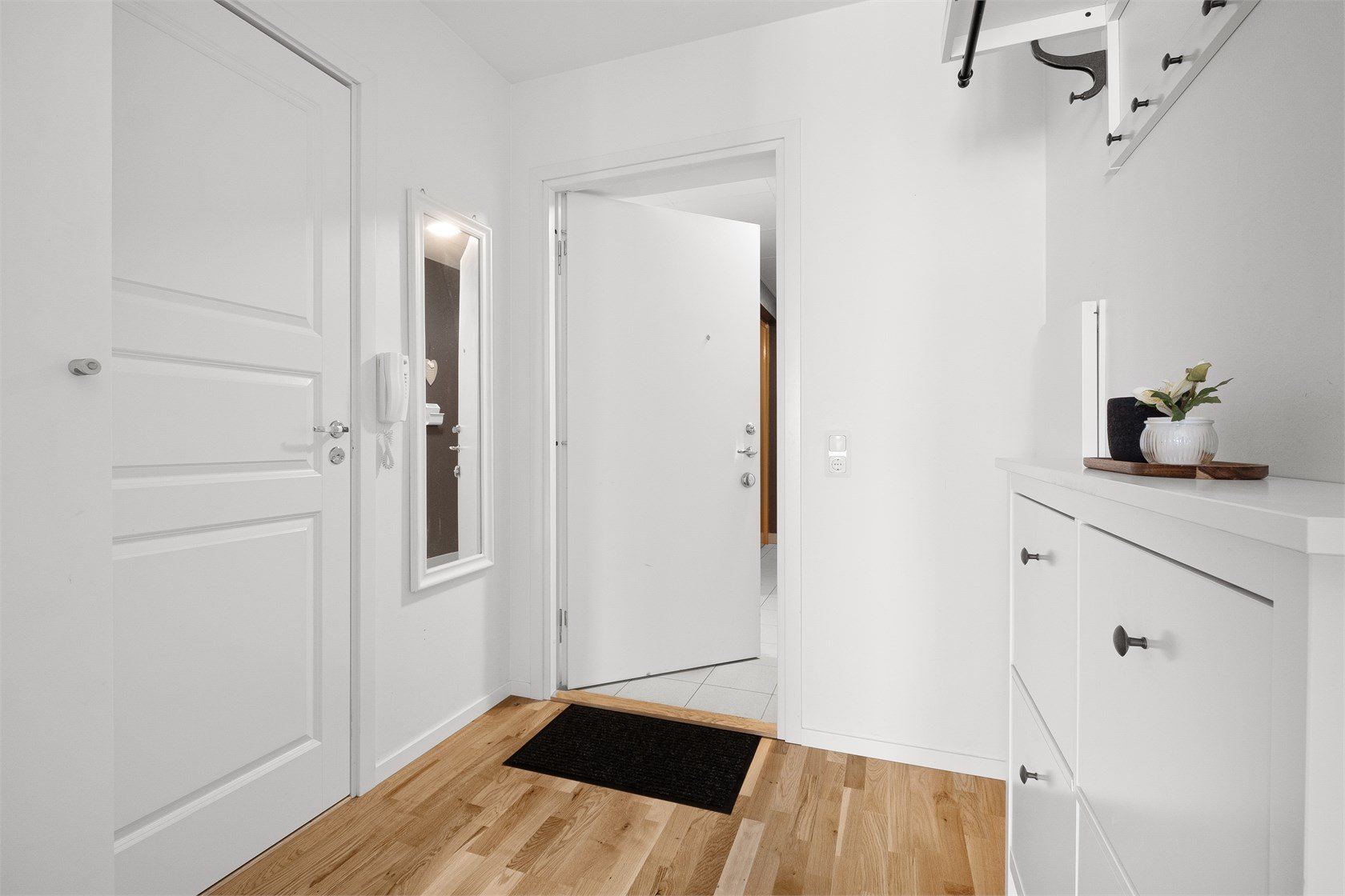 2 rok · 38 m² i Vällingby – bild 8