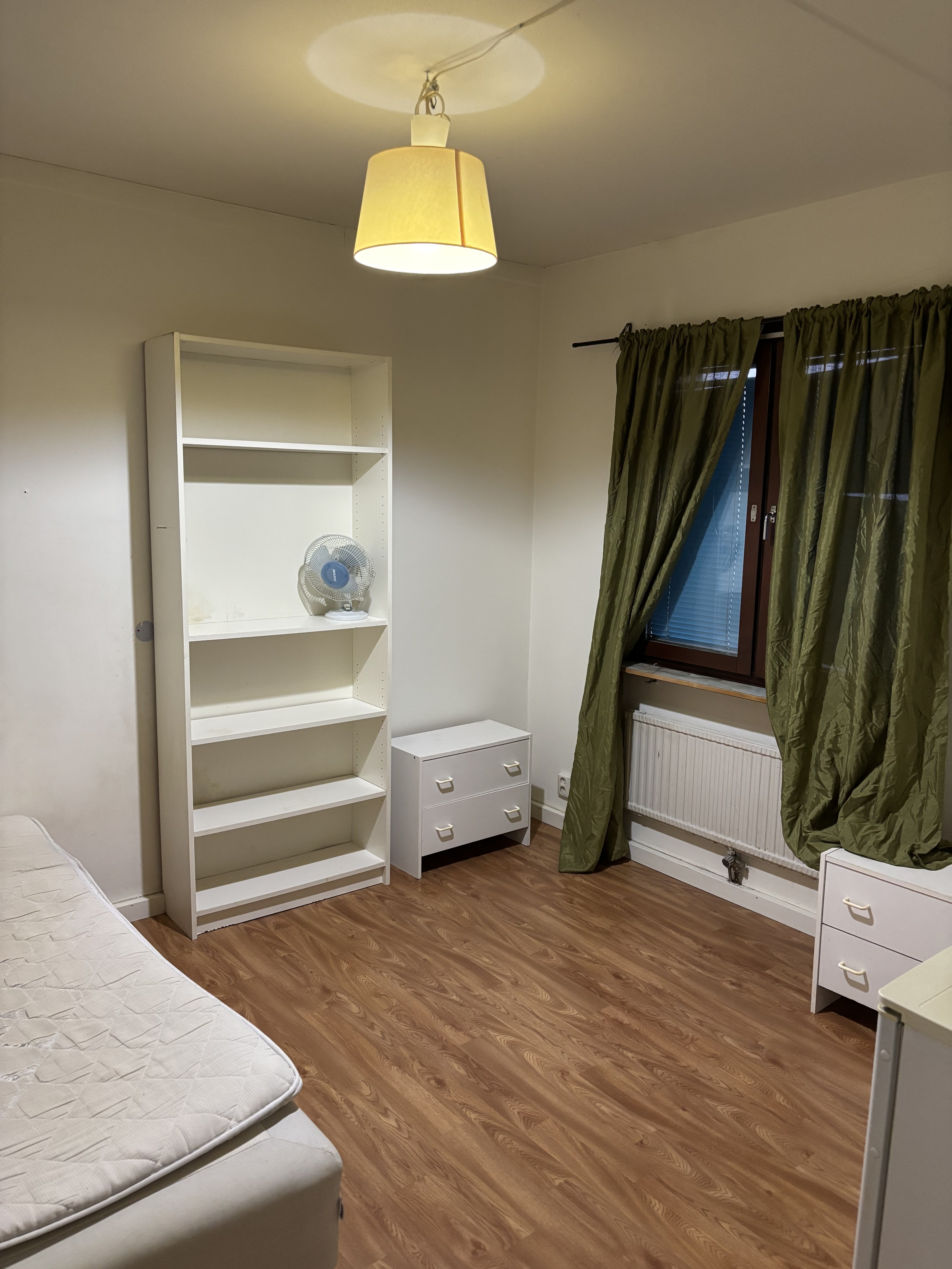 1 rok · 15 m² i Kista – bild 3
