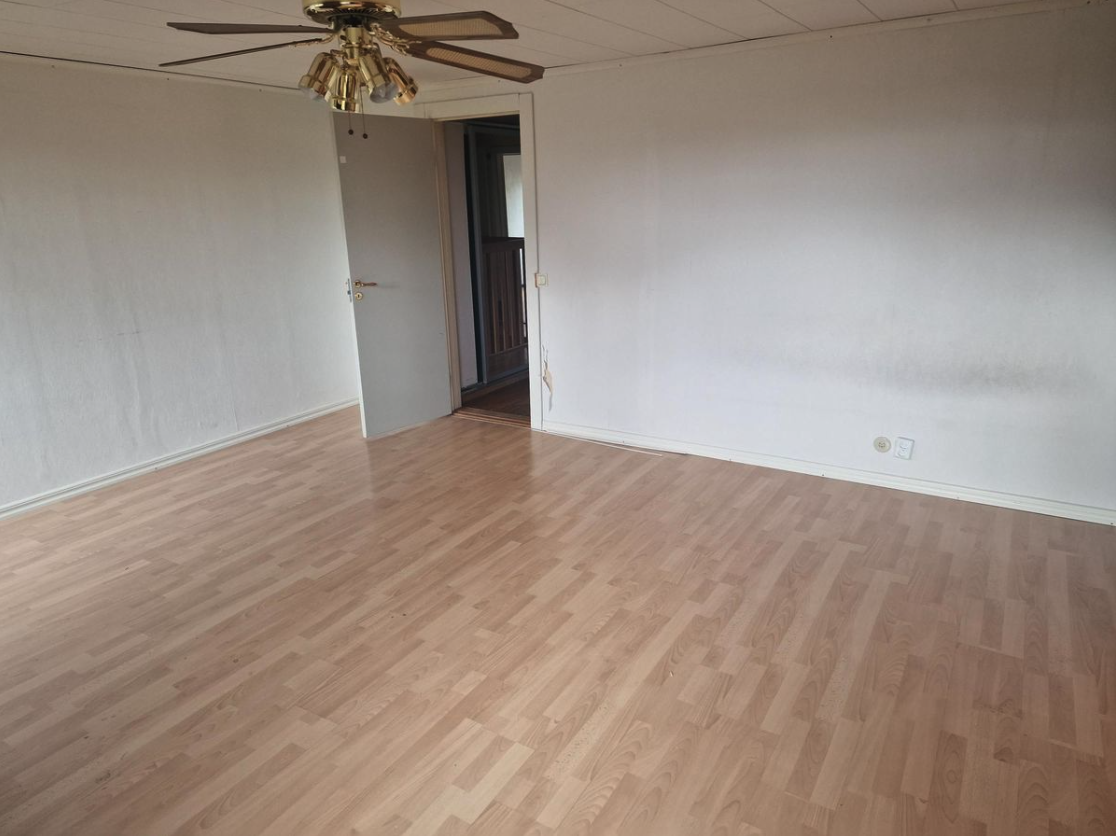 4 rok · 150 m² i Huddinge – bild 2