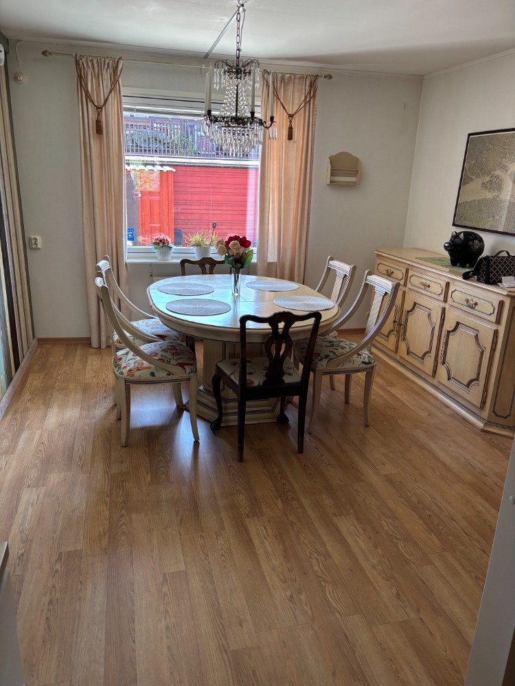 5 rok · 124 m² i Saltsjöbaden – bild 13
