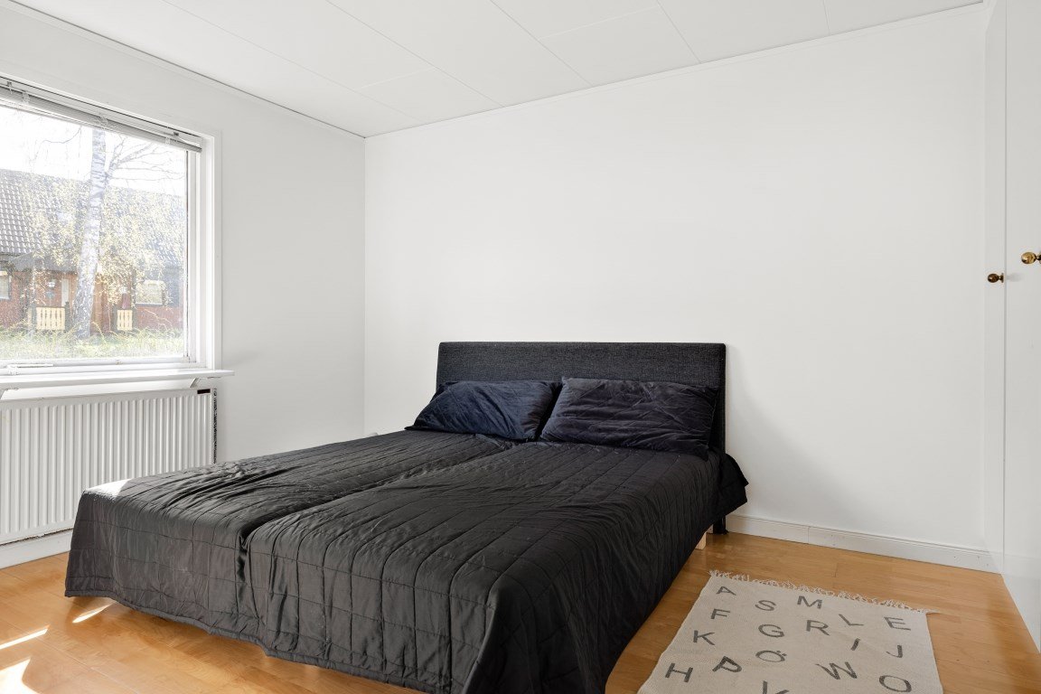 6 rok · 120 m² i Bro – bild 4