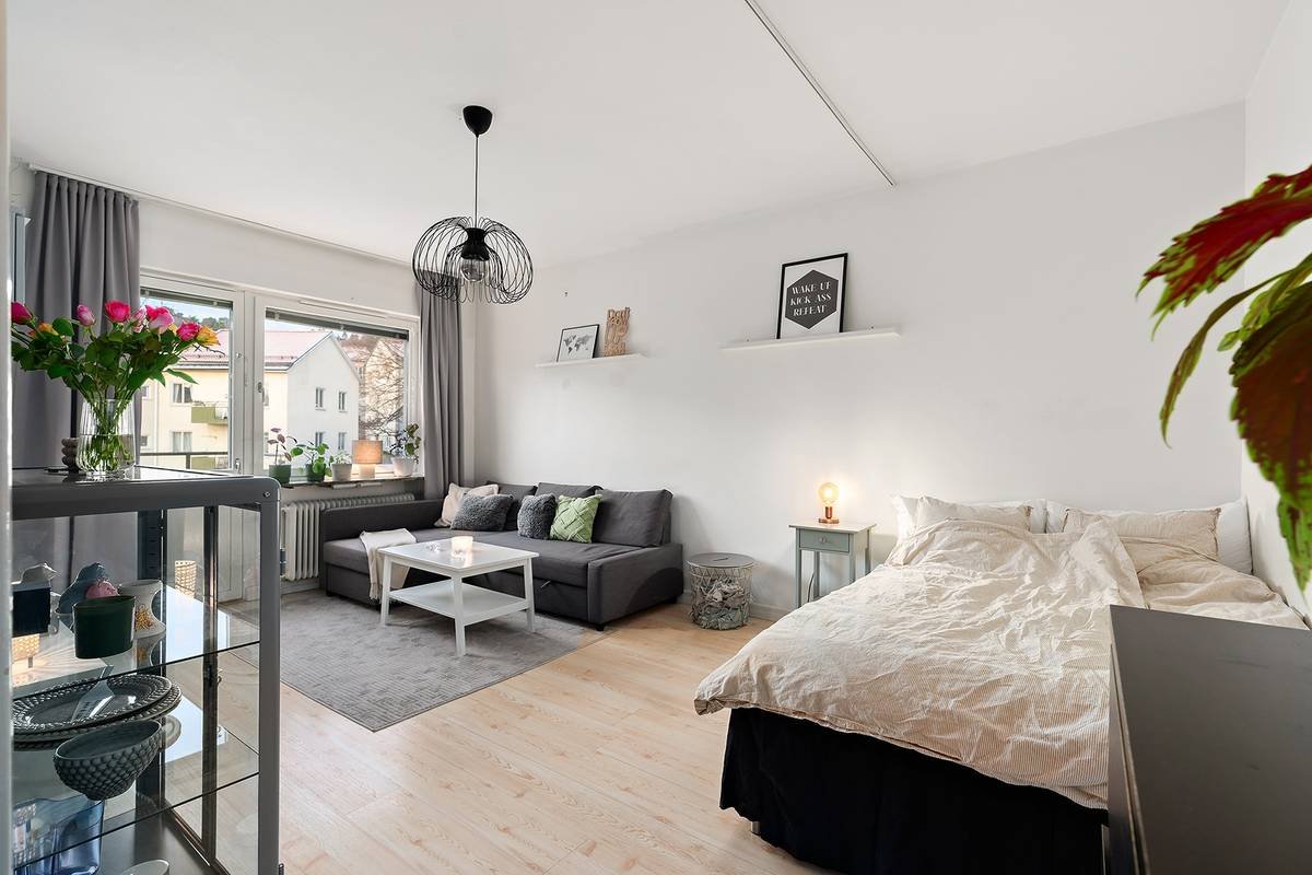 1 rok · 42 m² i Södertälje – bild 2