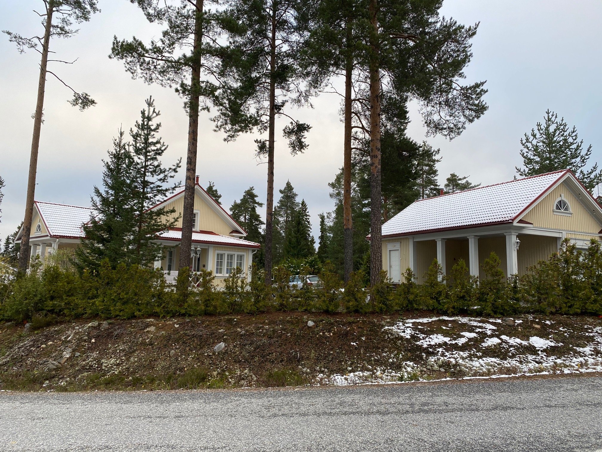 Omakotitalo, Vuokatti 1