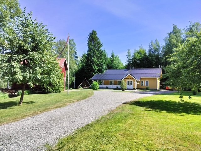 Vuokrataan omakotitalo kosken rannalla 1
