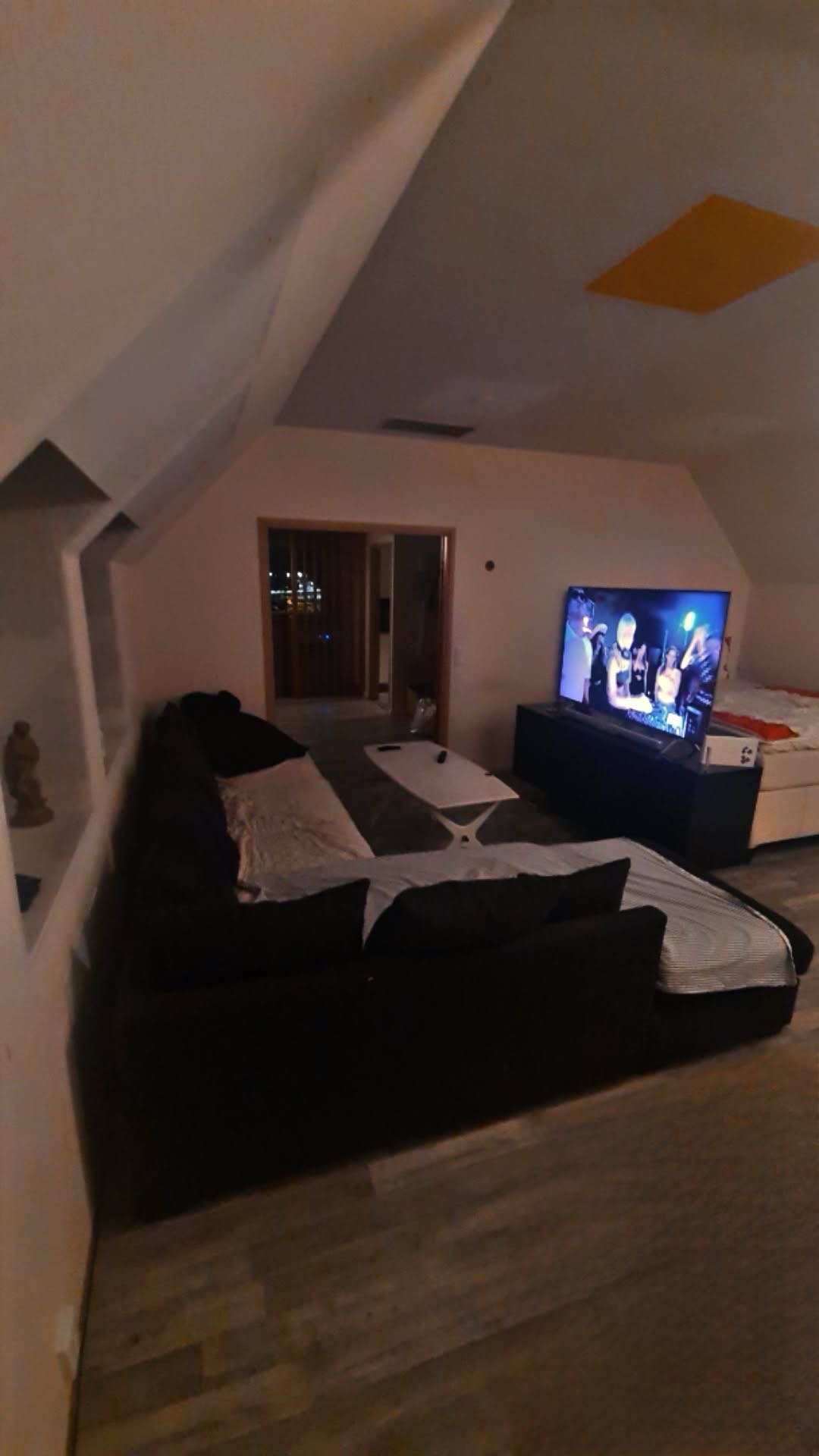 4 rok · 140 m² i Tjörnarp – bild 3