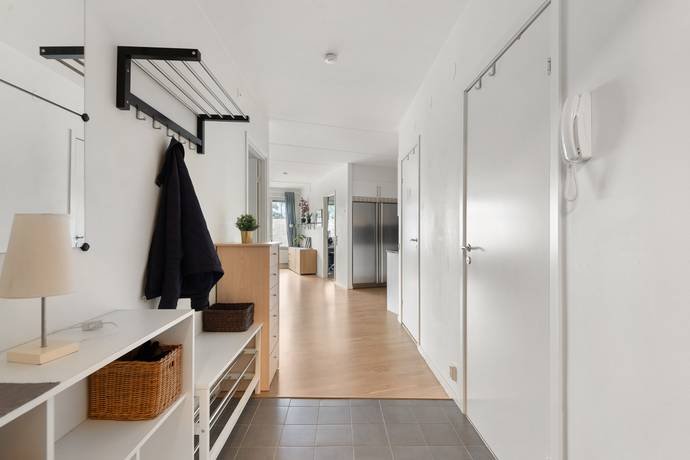 1 rok · 12 m² i Hässelby – bild 4