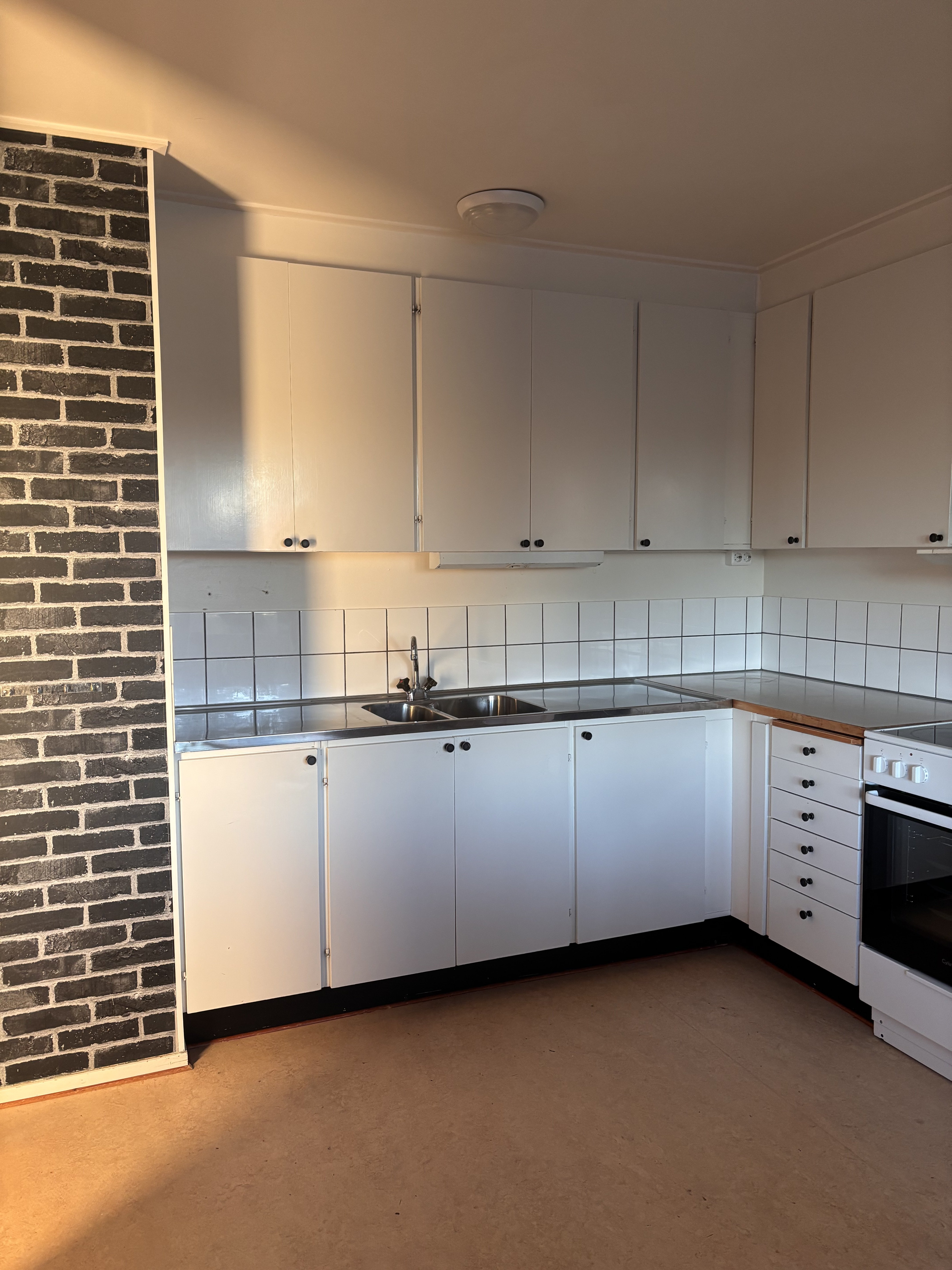 2 rok · 55 m² i Örebro – bild 7