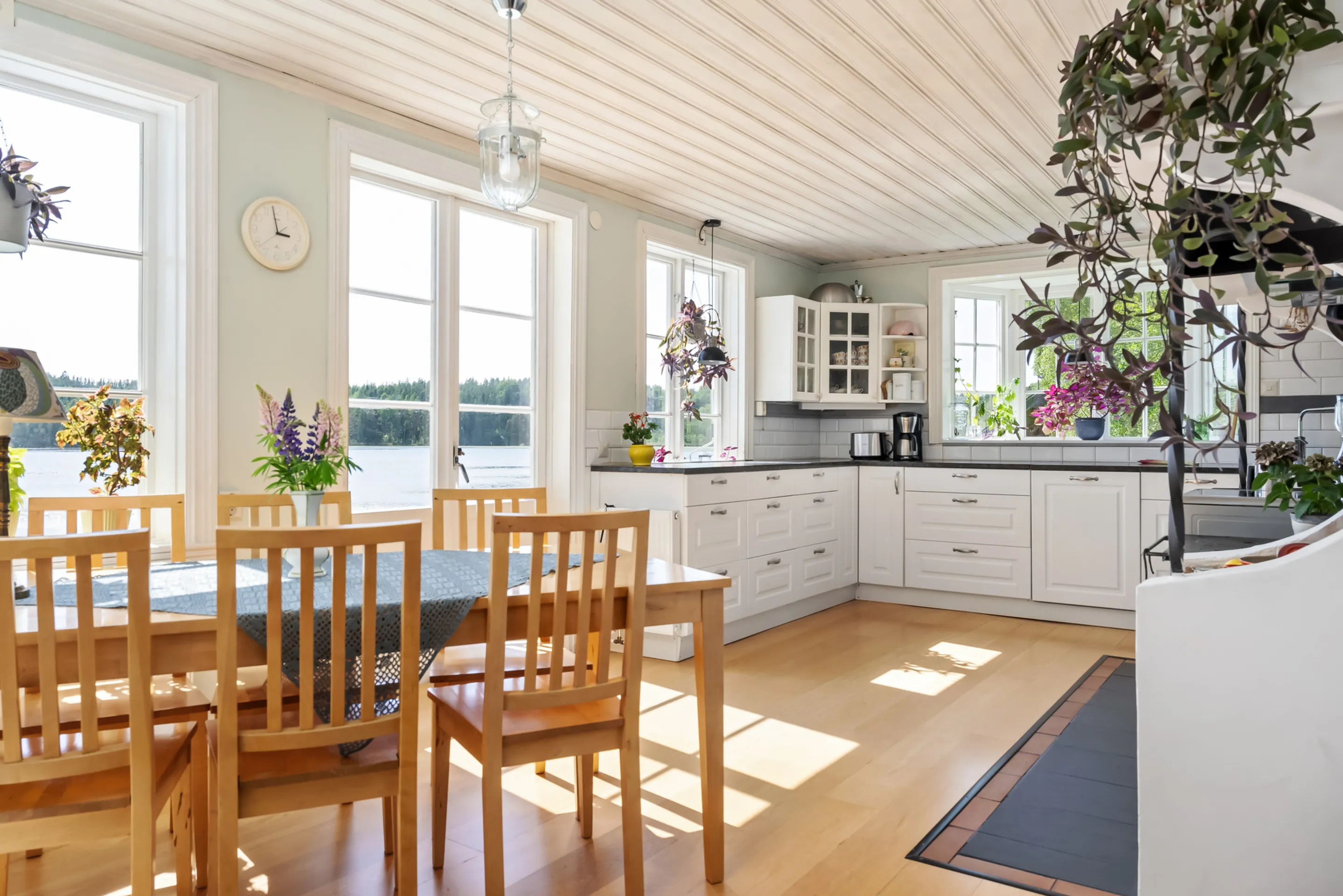 5 rok · 220 m² i Stavsjö – bild 10