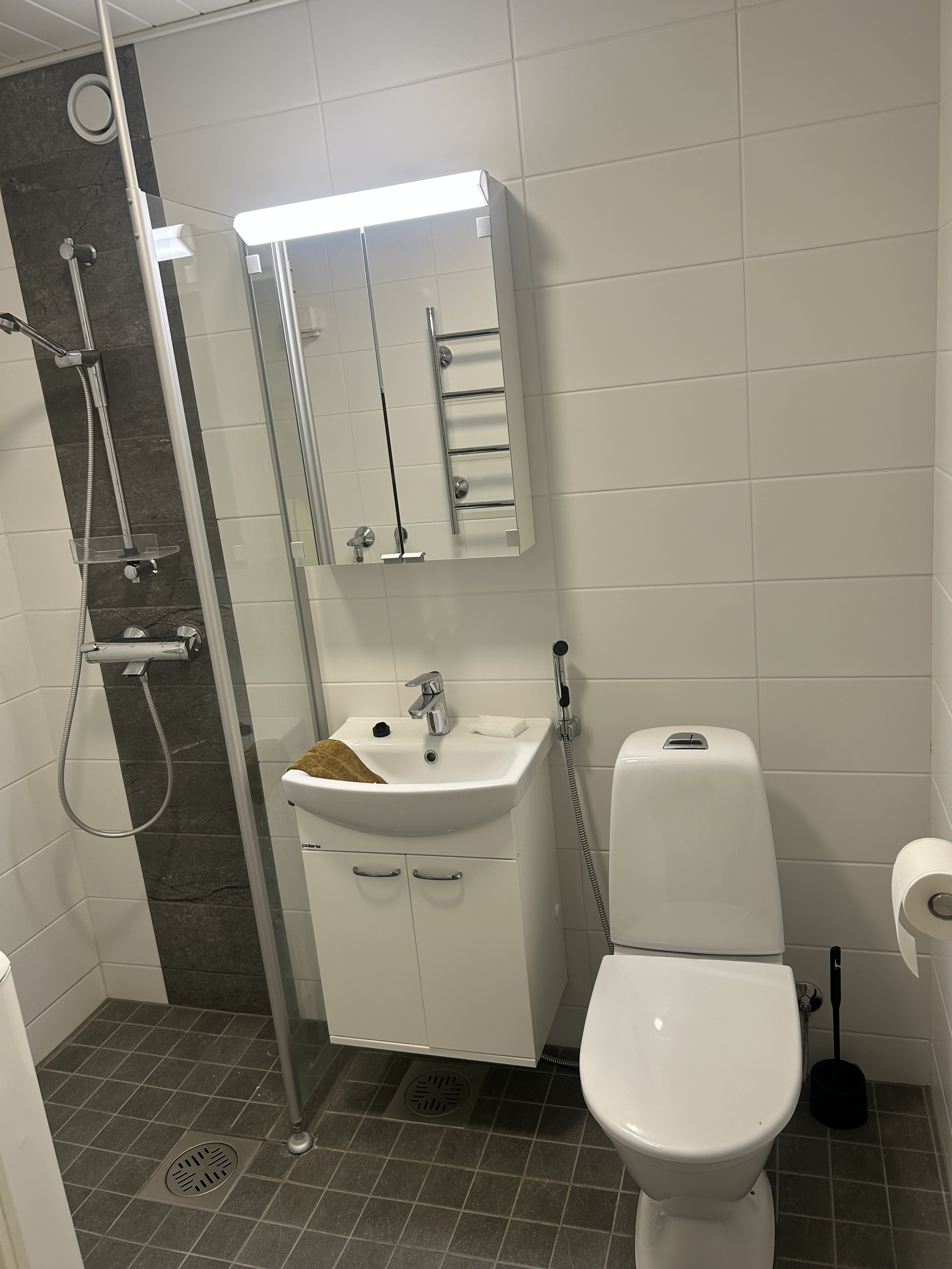 Kaksio juhannuskadulla 4