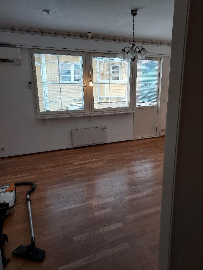Vuokrataan yksiö 35,5 m2 omalla saunalla 2